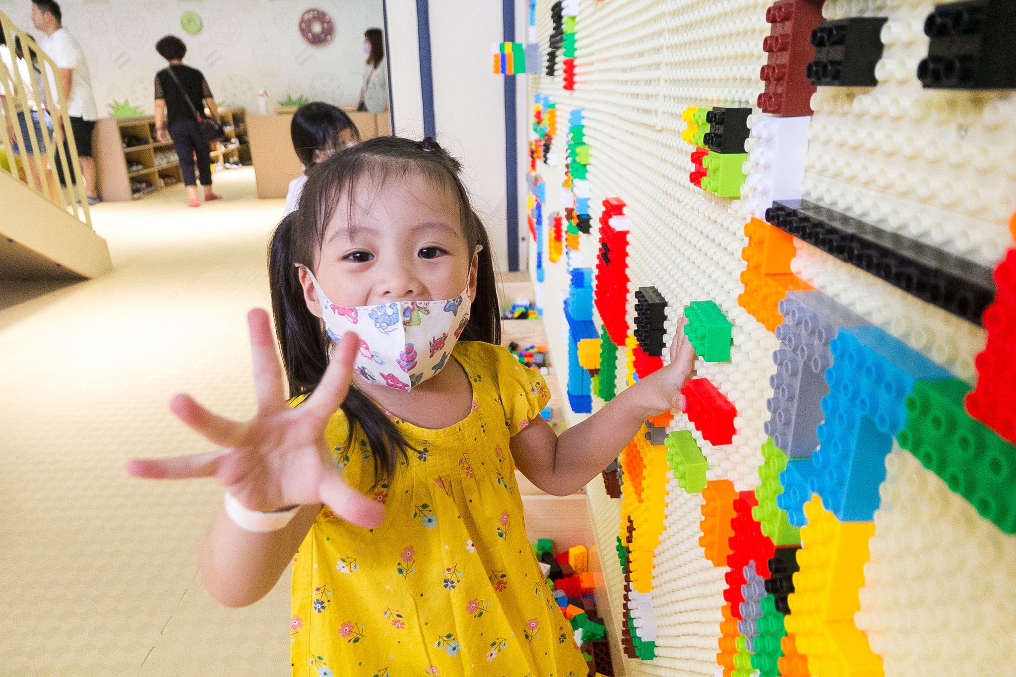 聖瑪莉丹麥麵包莊園 女孩