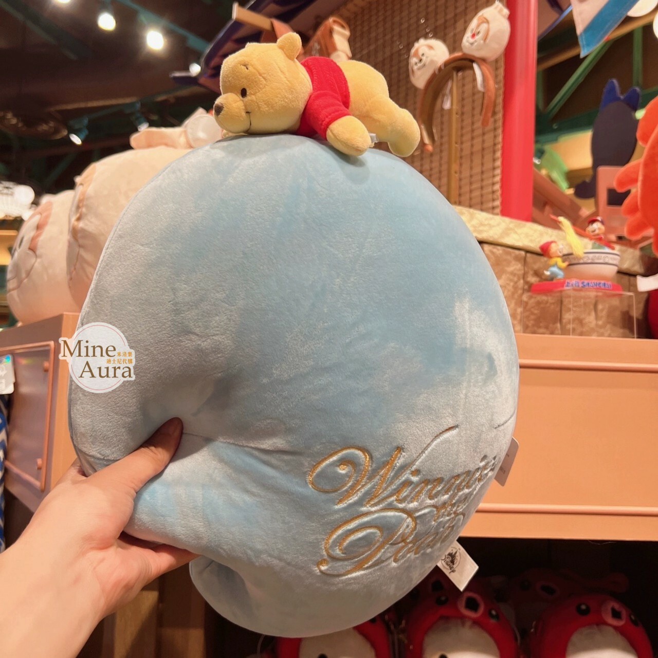 (限時特價) 噗噗 小熊維尼 Winnie the Pooh 趴趴 趴姿 藍色氣球 抱枕 靠墊 -上海迪士尼樂園