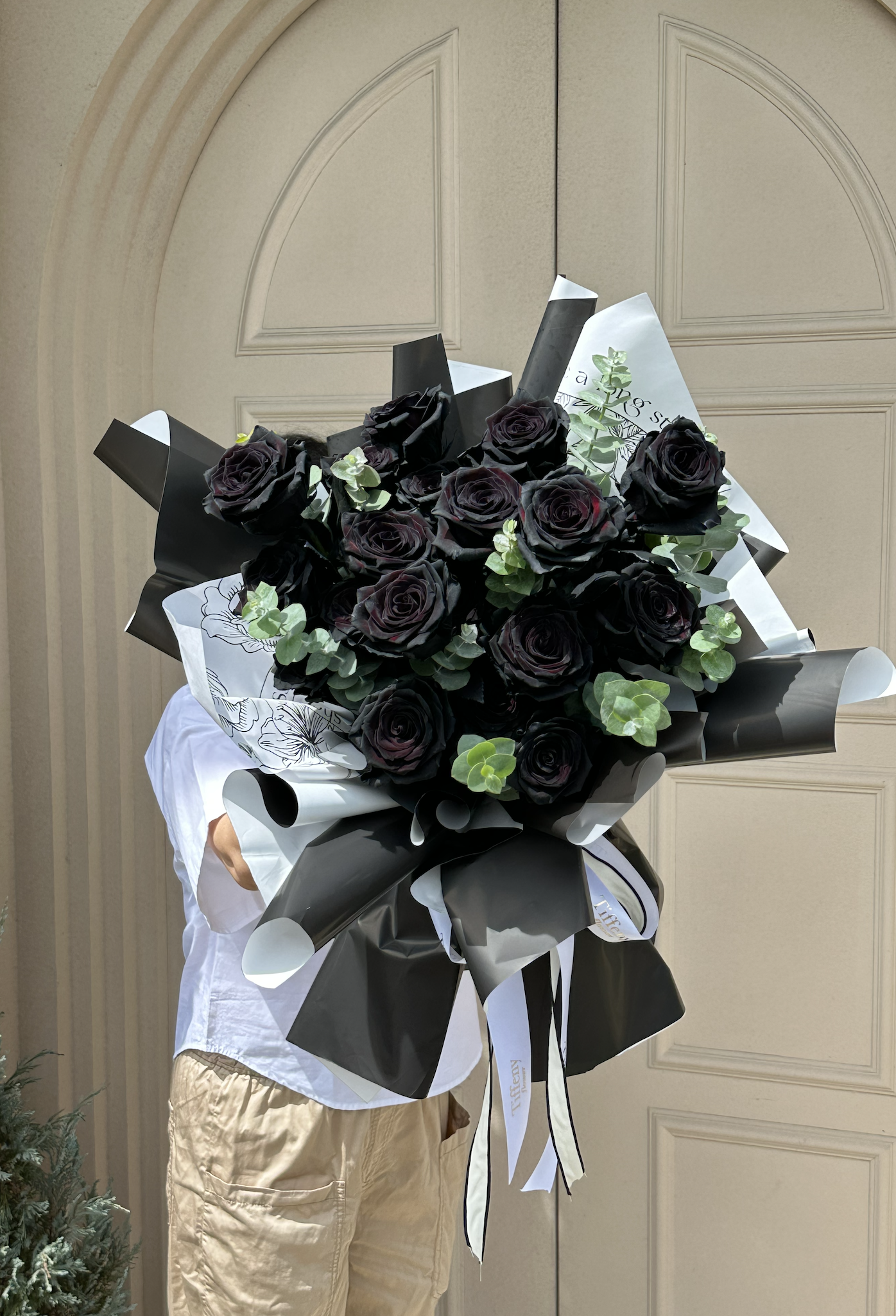 厄瓜多黑玫瑰鮮花束