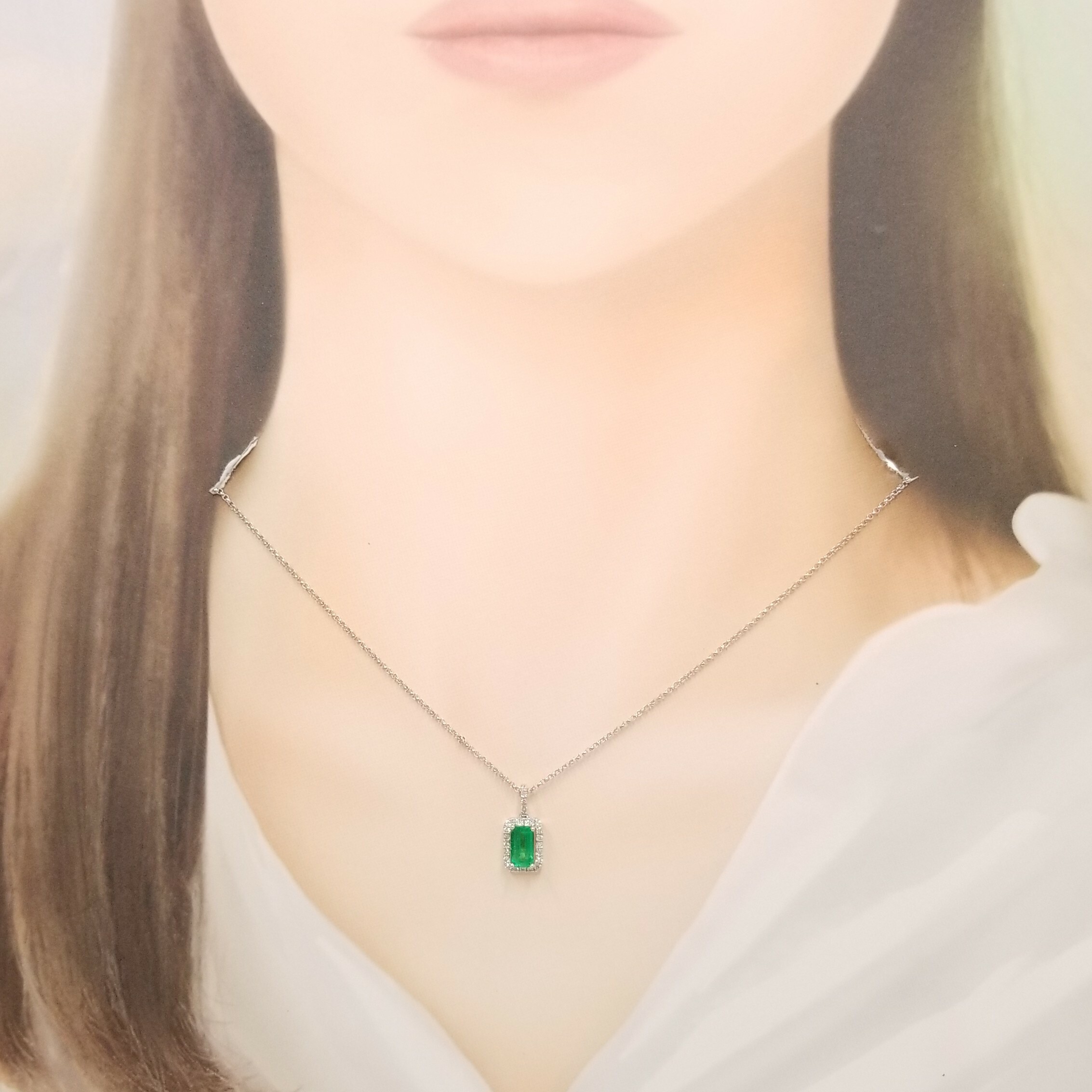 18K White Gold 0.95ct Emerald and Diamond Pendant