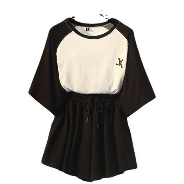Foreign gas thin shorts suit