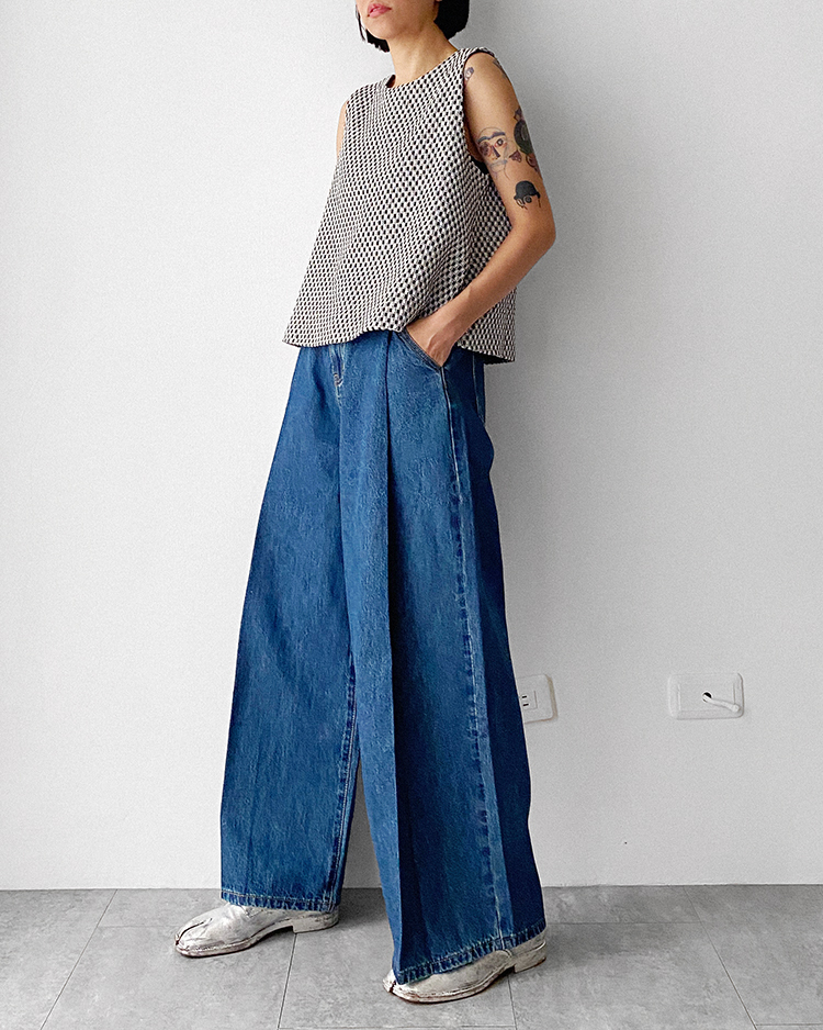 MFT-2366 黑白呢A字背心