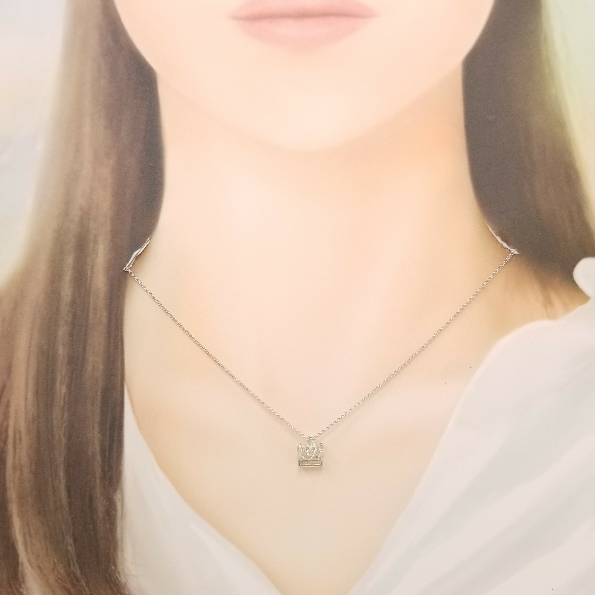 全新18K白金64份鑽石吊墜