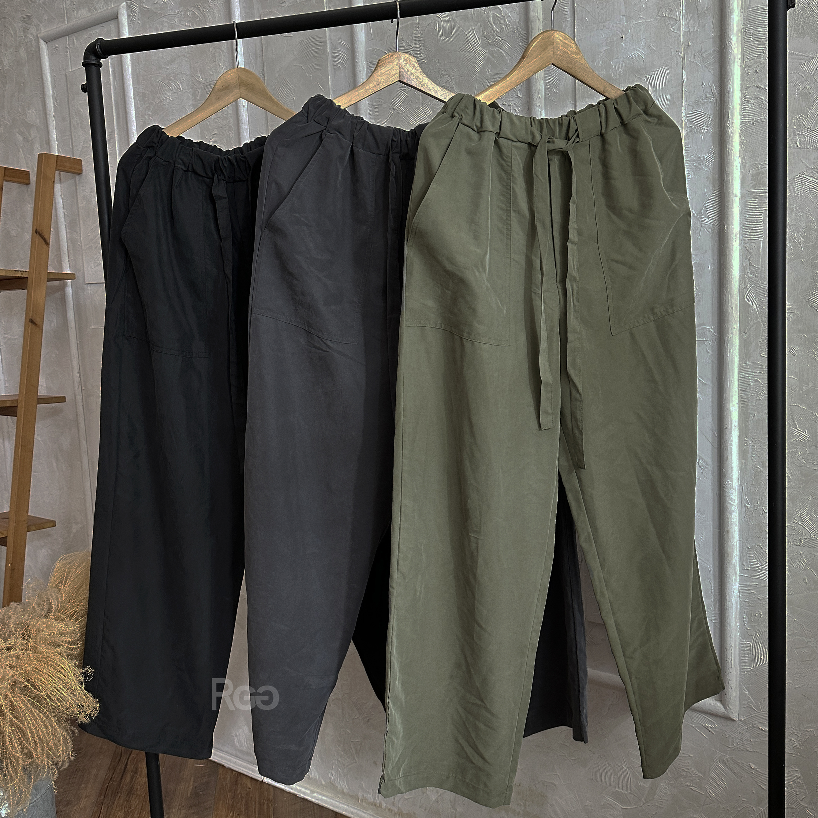 正韓 純天絲垂墜感落地褲 長褲