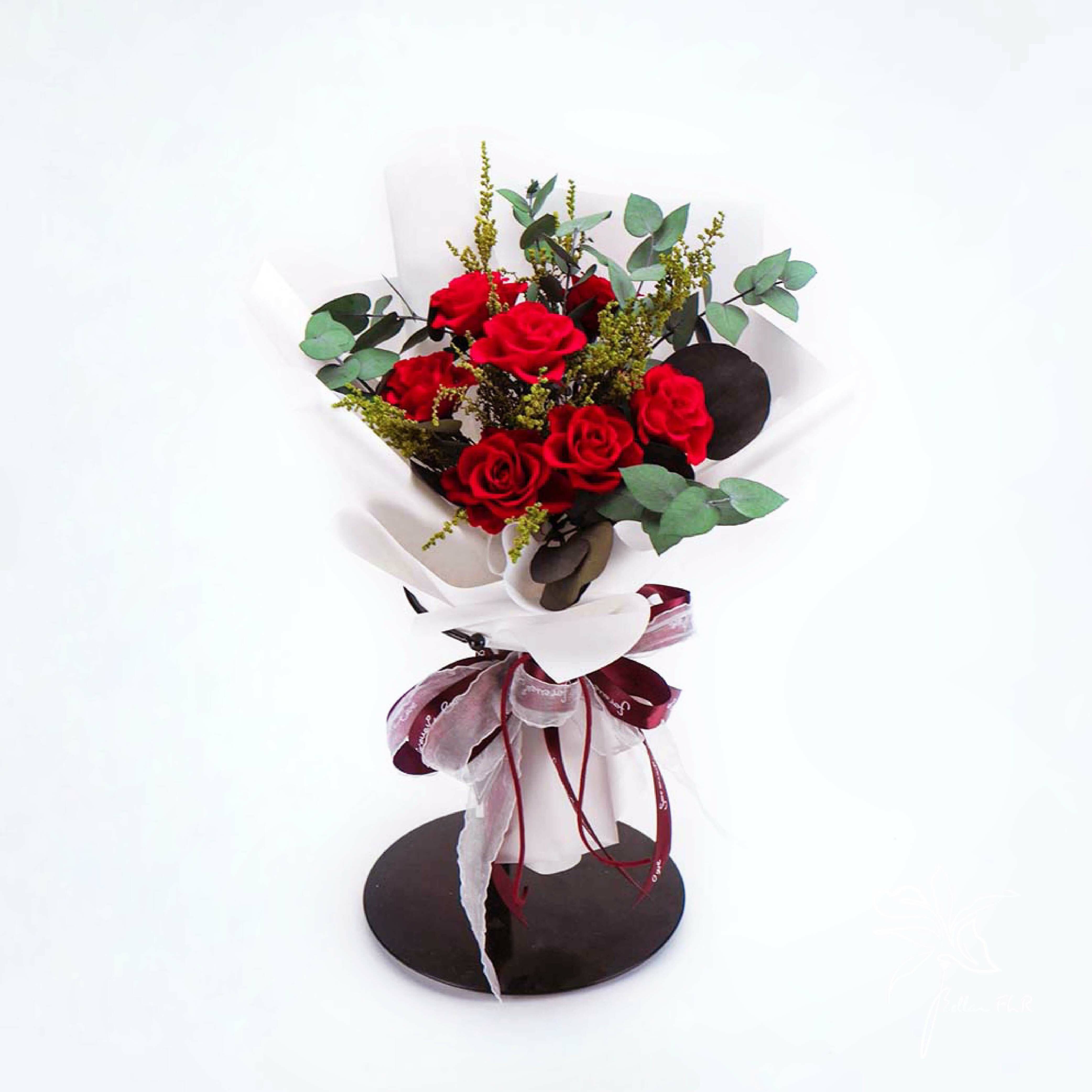 【偷偷愛著你】7朵永生玫瑰花束