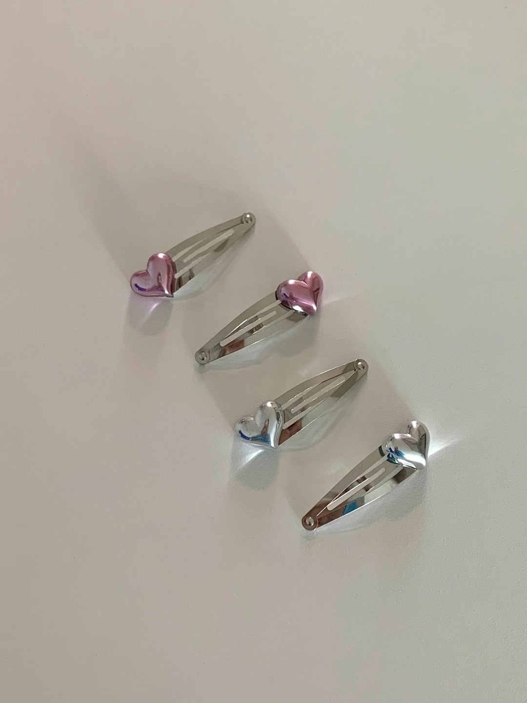 KR Y2K 心心髮夾 2 COLORS