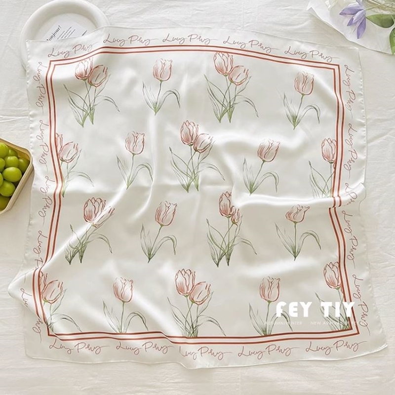 鬱金香花卉絲巾