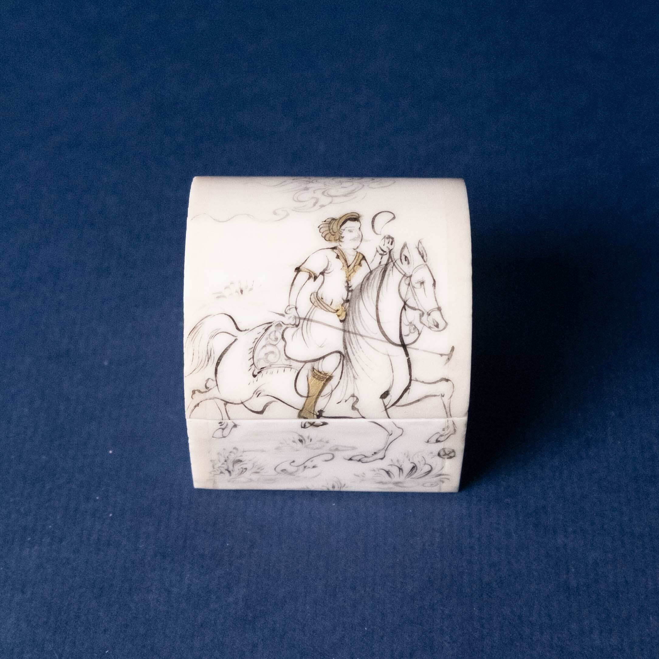 駱駝骨盒玩｜霍伊｜伊朗