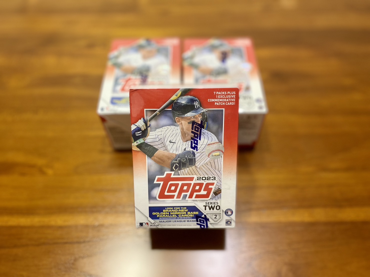 Topps 2023 MLB Series 2 Baseball Blaster Box 球員卡卡盒