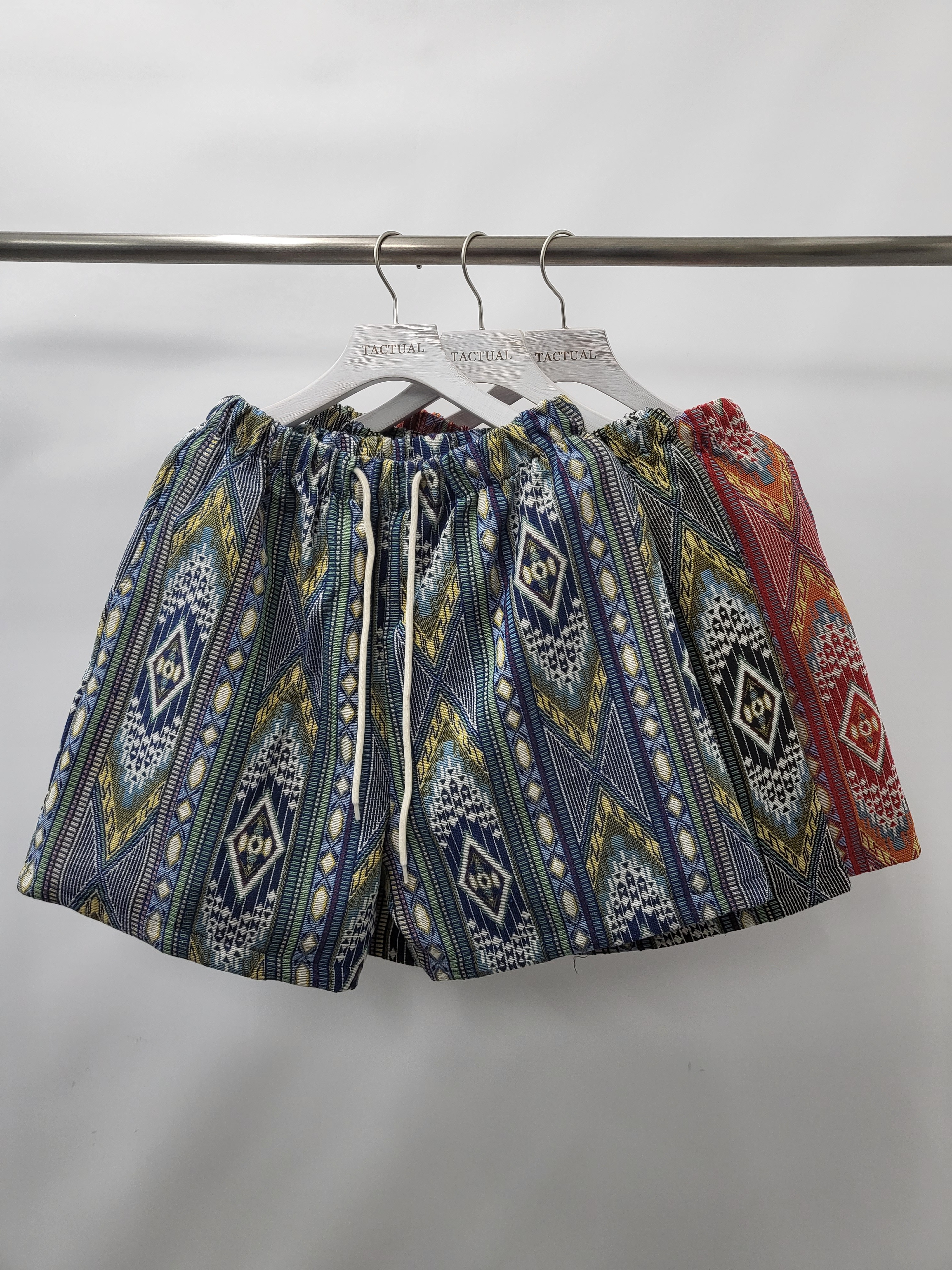 民族花短褲 P2531