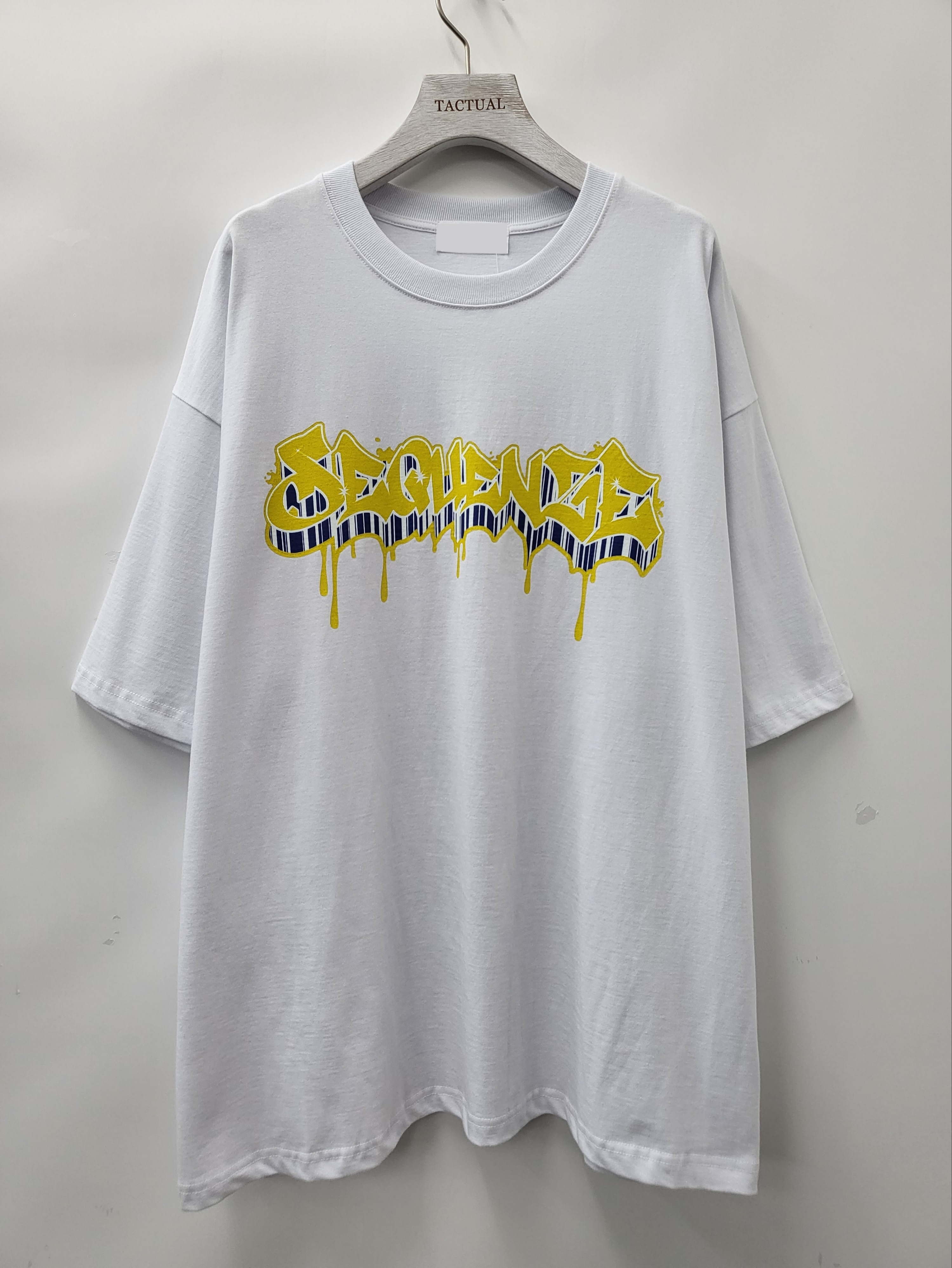 英文字圖案短袖Tee T5110