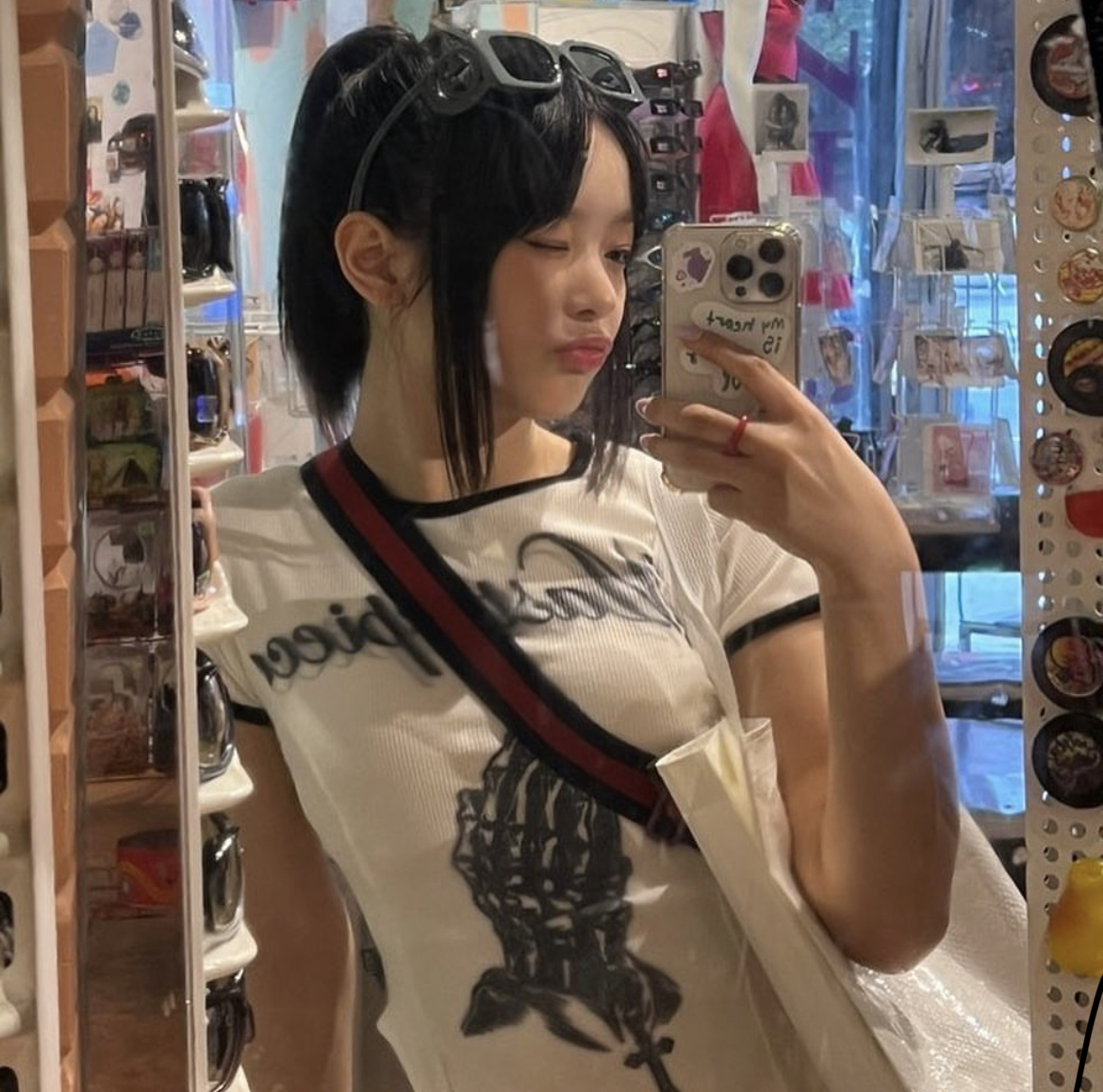 SCULPTOR - Corset Line Tee White (NEW JEANS HANNI同款)