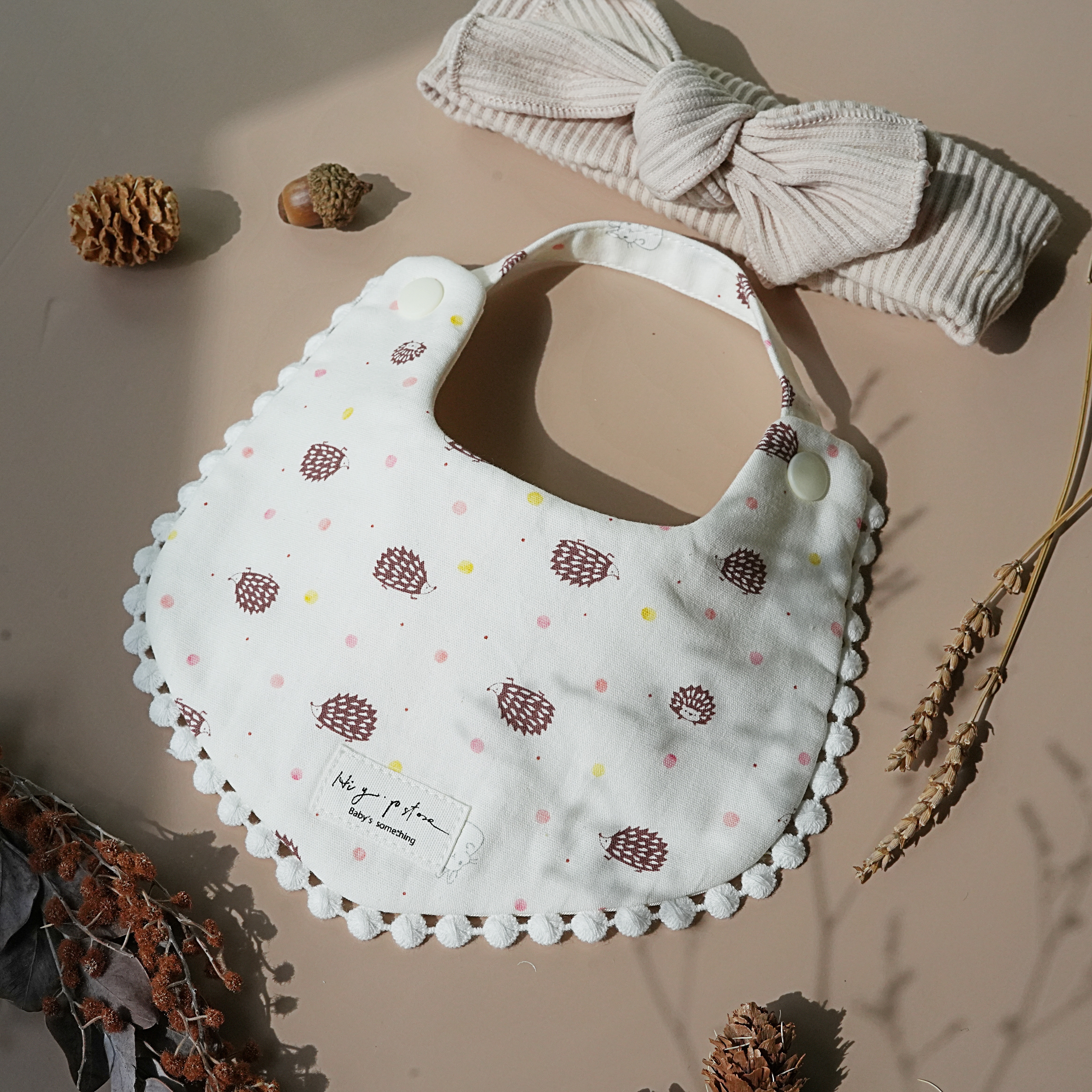 Hi Y.P store-手作圍兜-刺蝟泡泡