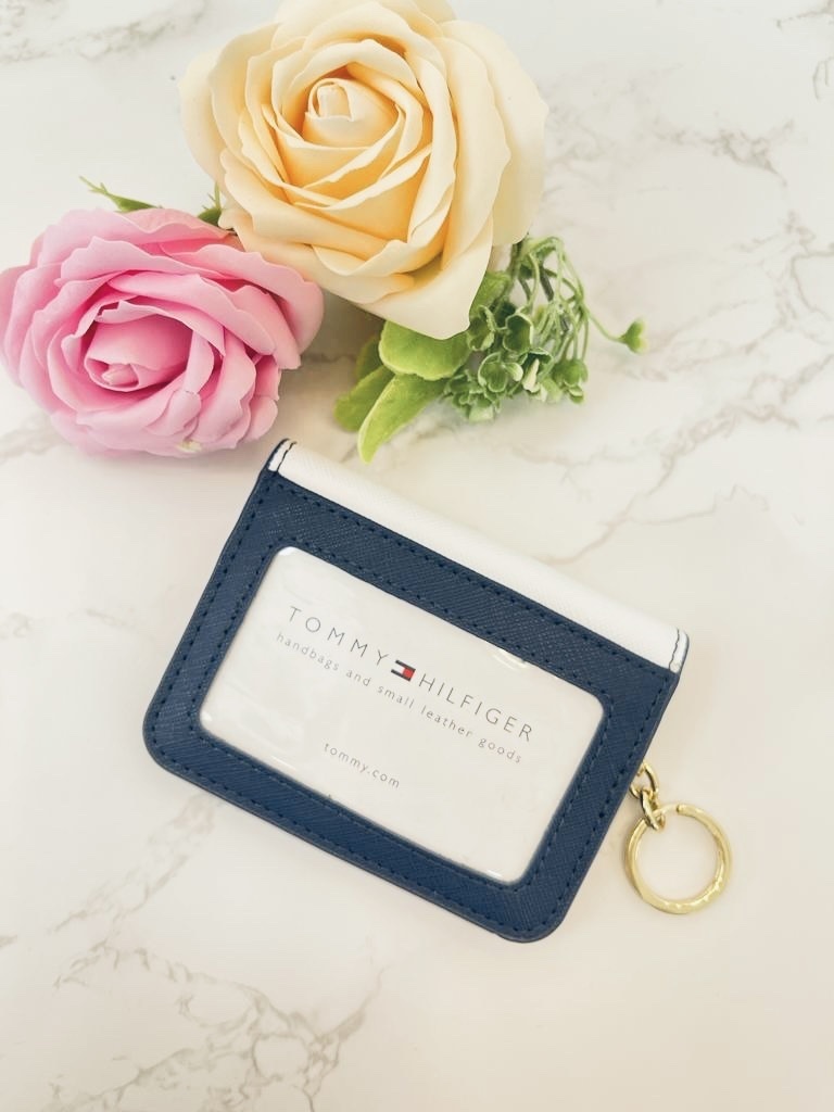 Tommy Hilfiger Bifold Card Holder
