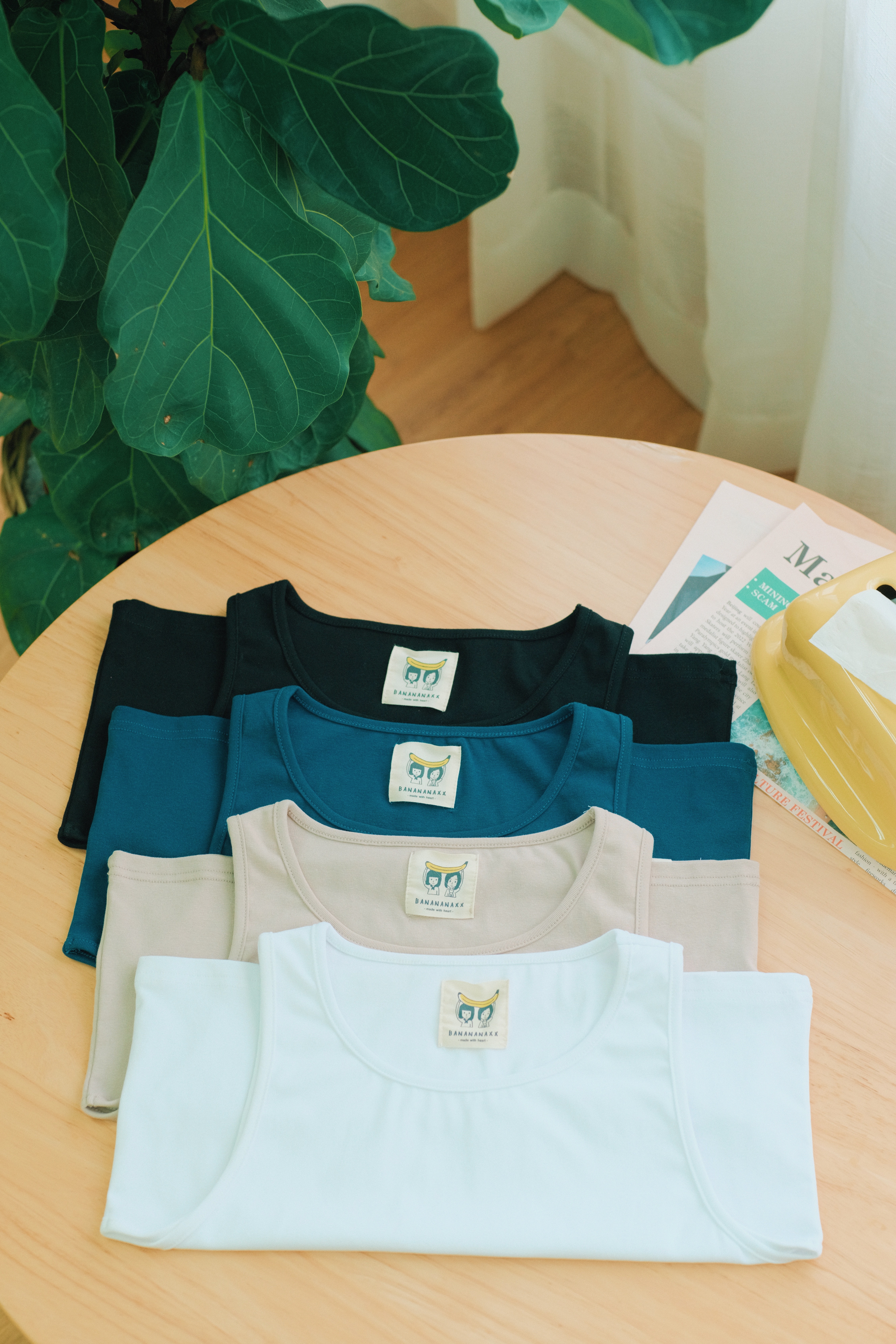 四色／B－高領內搭背心／High Neck Inner Vest