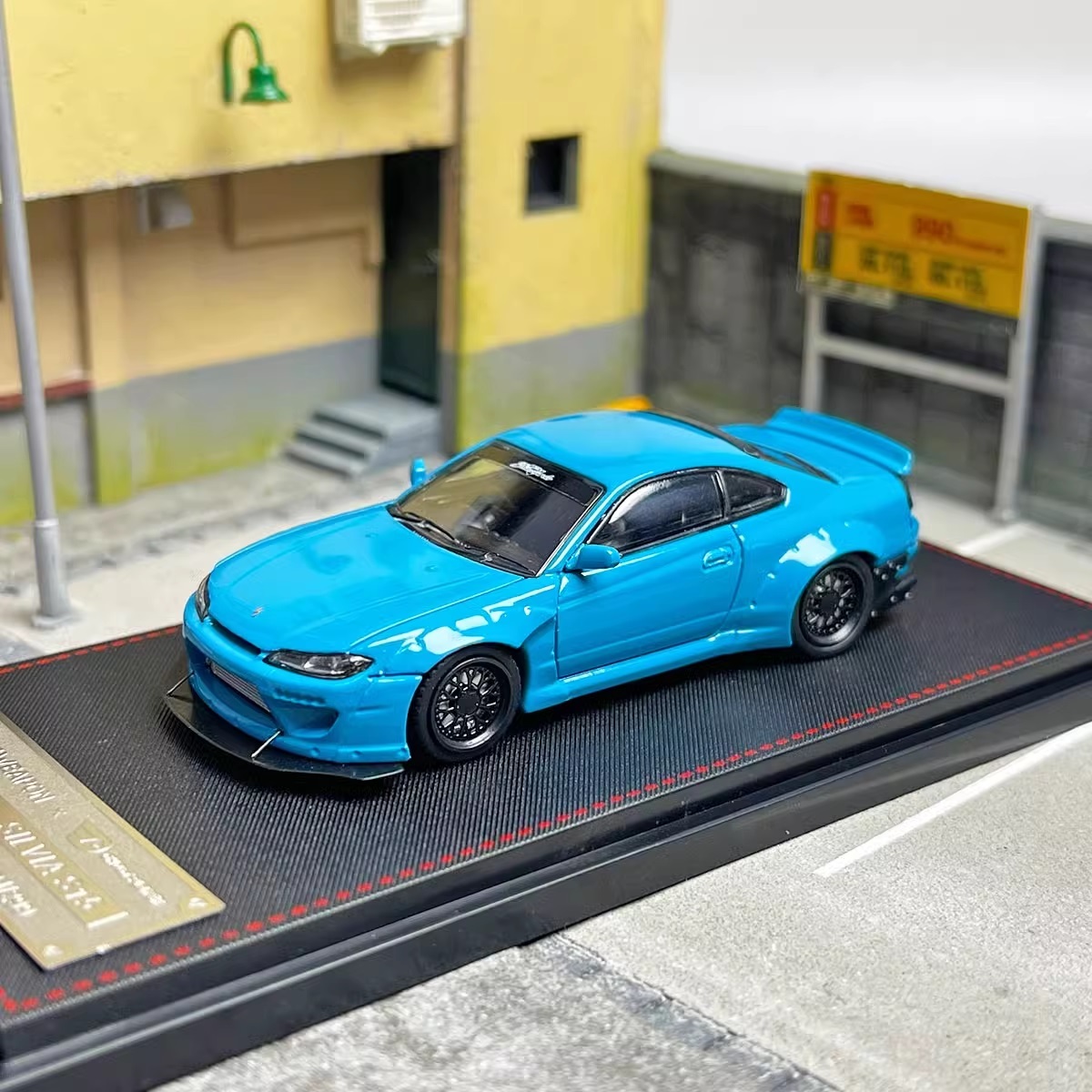 1/64 Street Weapon Nissan Silvia S15 Light Blue (SWNSS15LB)