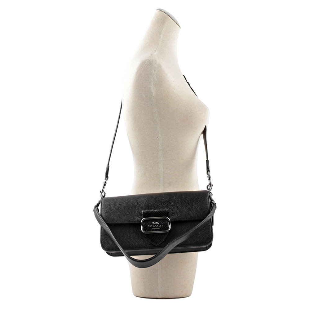 【COACH】Morgan 蛇紋方形馬車標誌荔枝皮革二用法棍包(黑色) CE562 QBM2