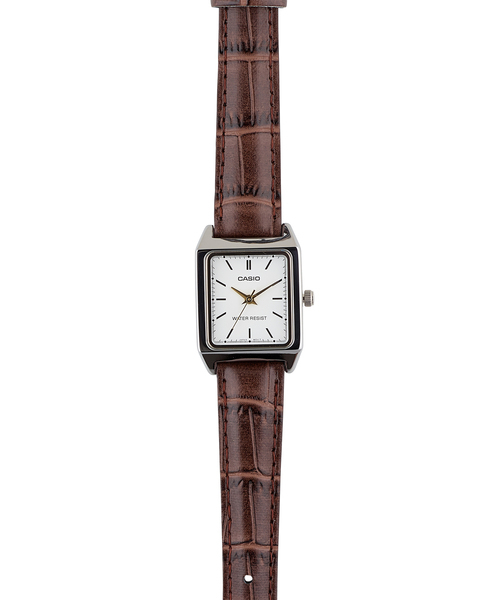 萬年鐘錶 - CASIO  簡單俐落小巧方形皮革女錶 LTP-V007L-7E2  錶徑22MM