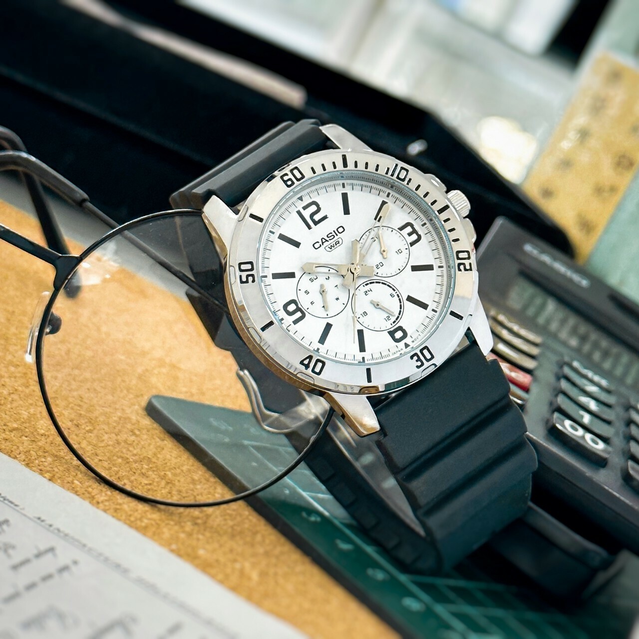 【CASIO 卡西歐】運動風格三眼指針腕錶 MTP-VD300-7B 45mm 現代鐘錶