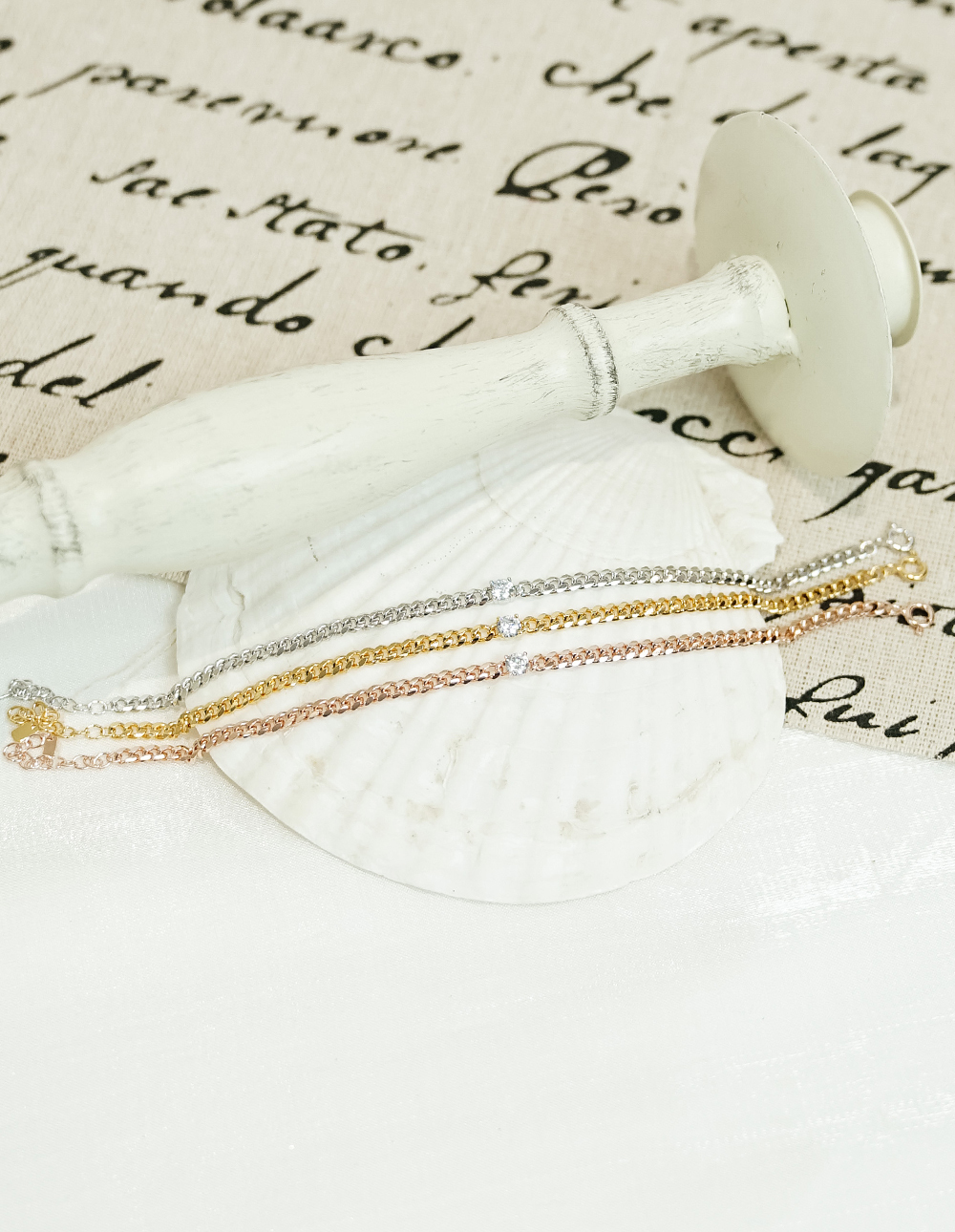 925 純銀粗扣環施華洛世奇水鑽手鍊