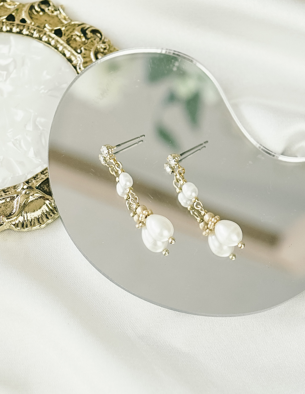 天然珍珠垂墜耳環