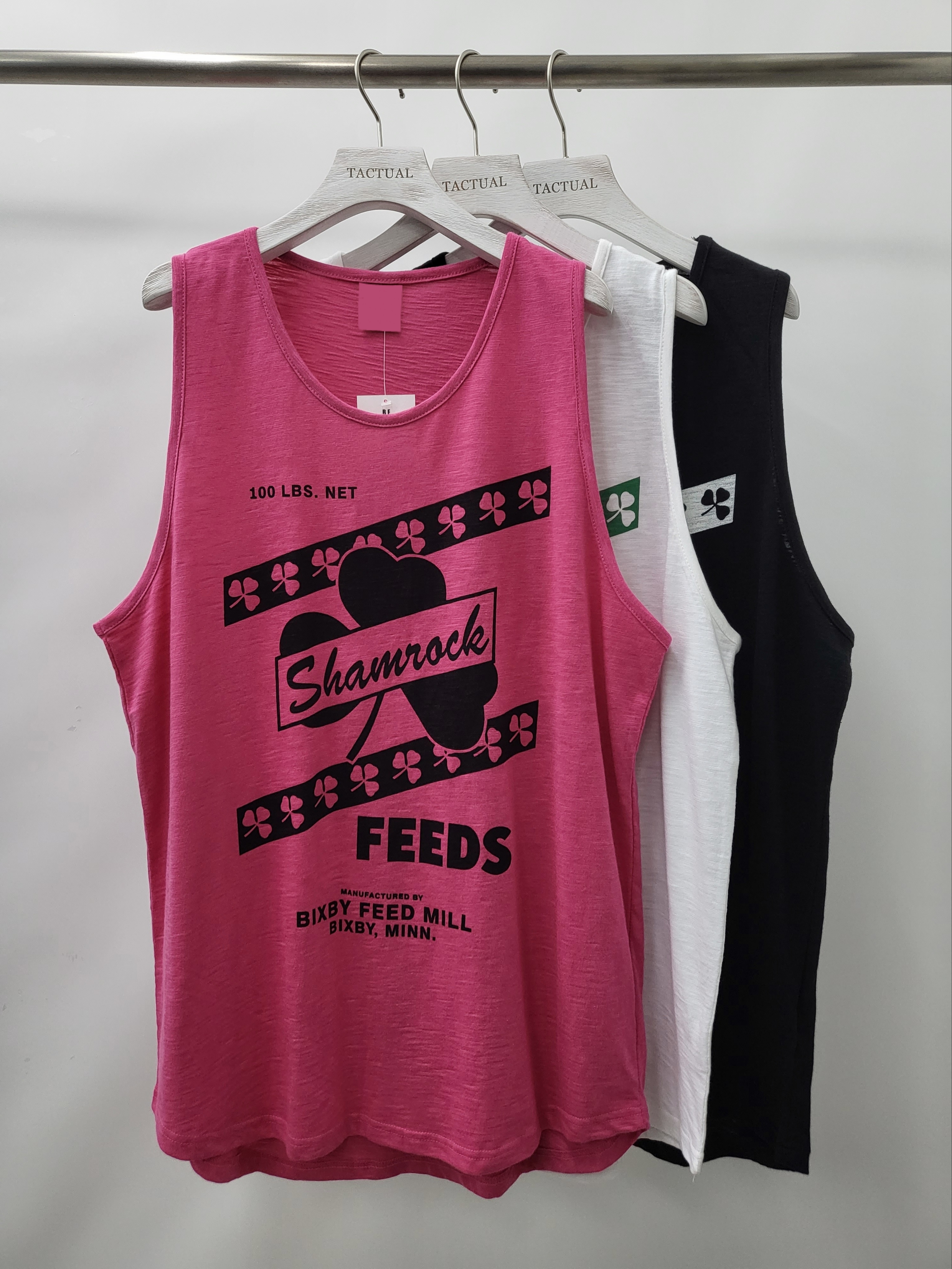 英文字圖案背心 V989