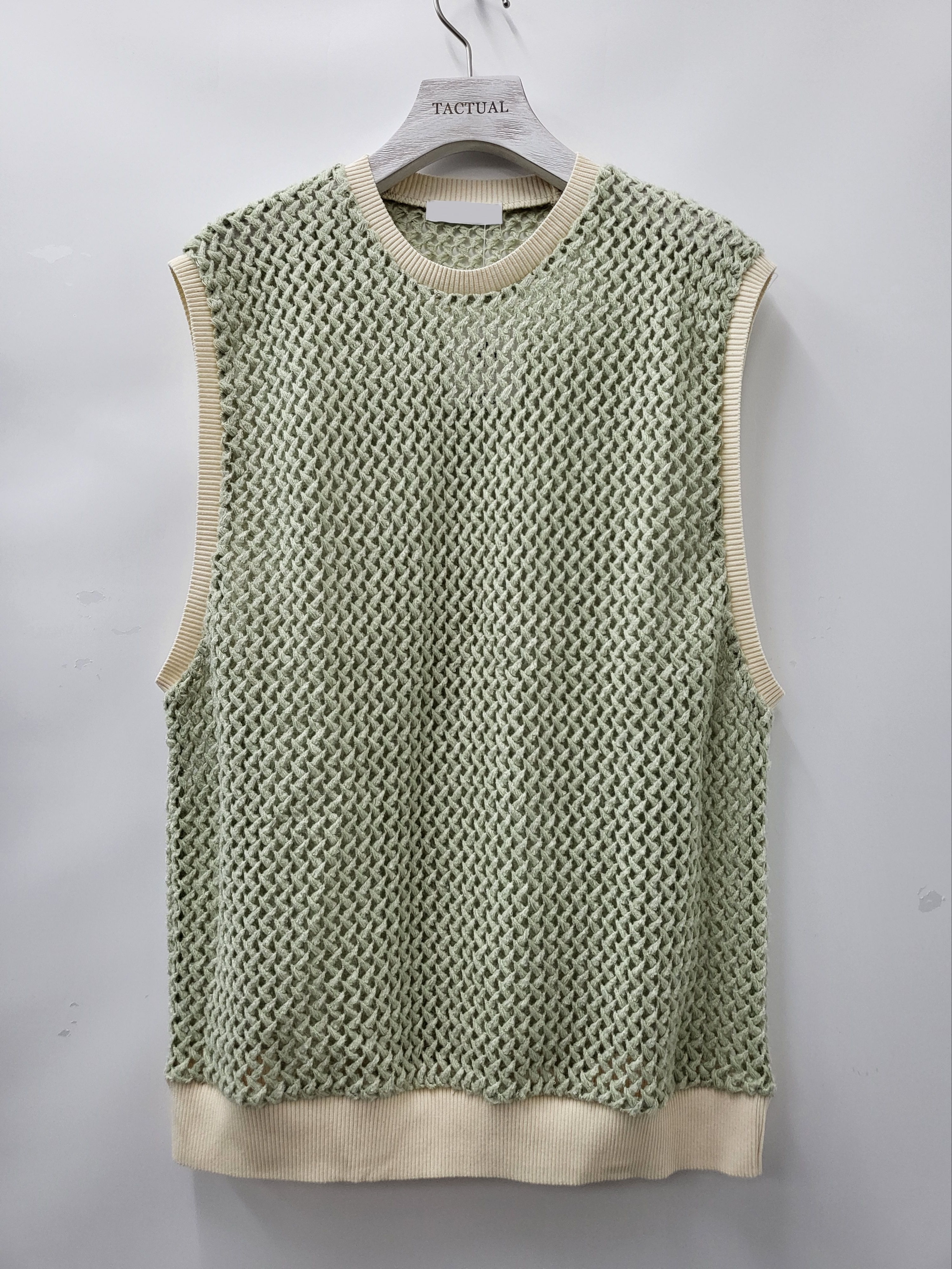 圓領拼色橫紋背心 V984