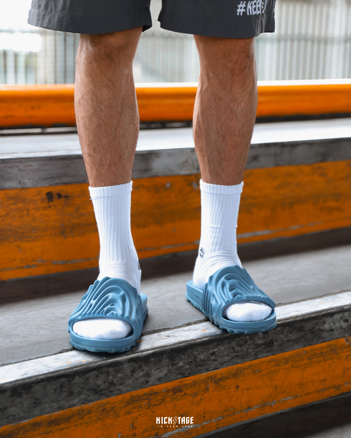 [店內現貨] Salehe Bembury x Crocs Pollex Slide In “Tashmoo” 海洋藍 聯名款 果汁 指紋鞋 果凍 魔鬼氈 水鞋 涼鞋【208685-4OH】