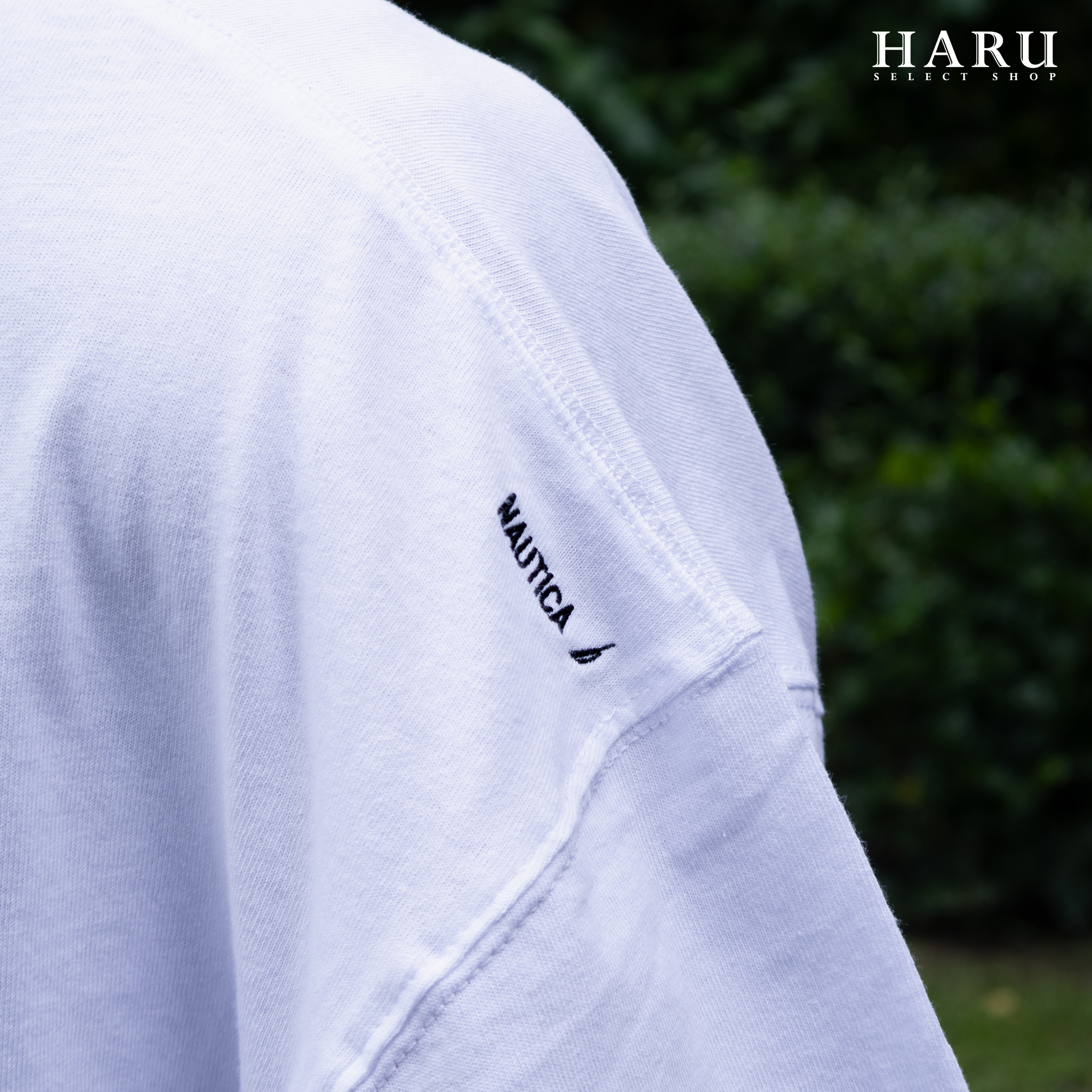 日本境內限定NAUTICA JP 長谷川昭雄oversize 純白圓領灰色V領短