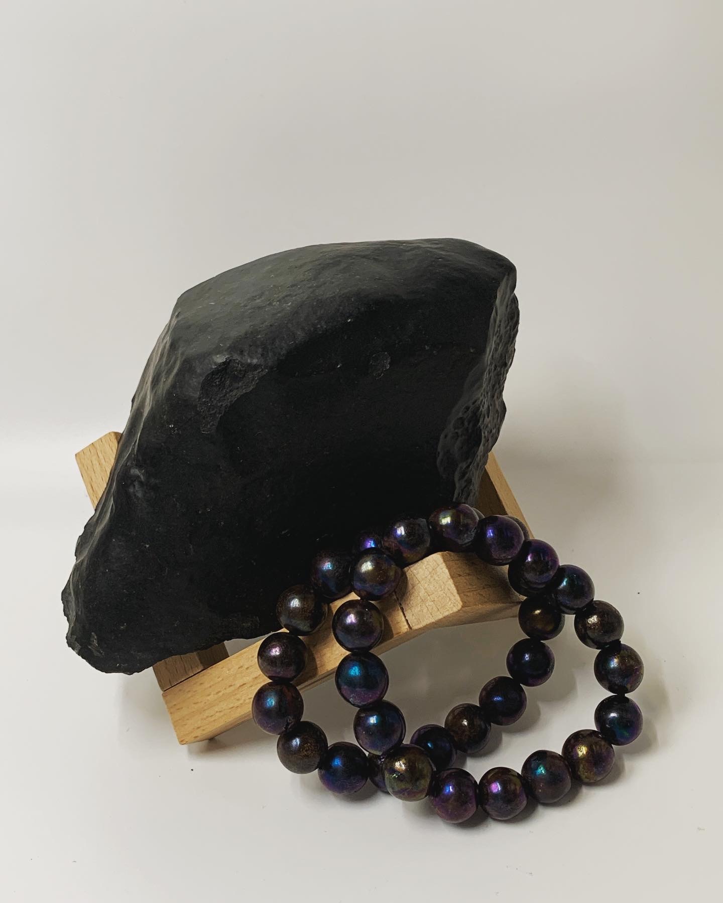 鎳萊 / 力泥 (針鐵礦) 手串珠