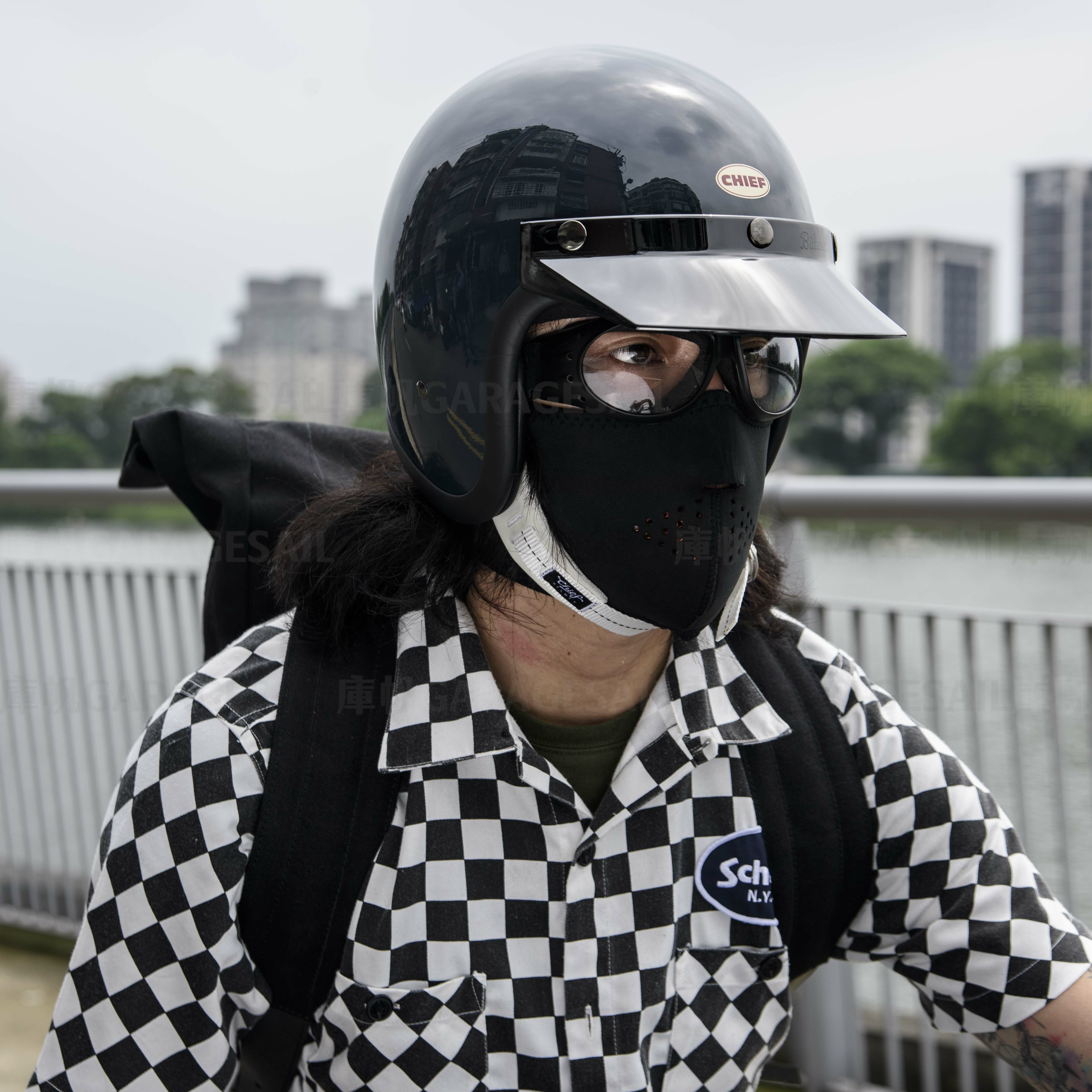 Biltwell 復古 三釦 Moto 帽簷 - 黑