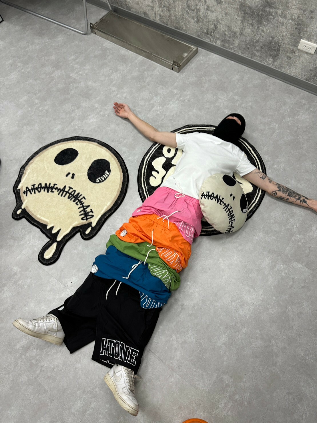 ATONE STUDIO 輕盈尼龍LOGO海灘褲 抽繩短褲 “Board Shorts”