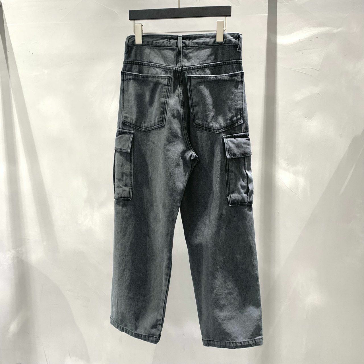 工裝鬆身牛仔褲 EARN-004P