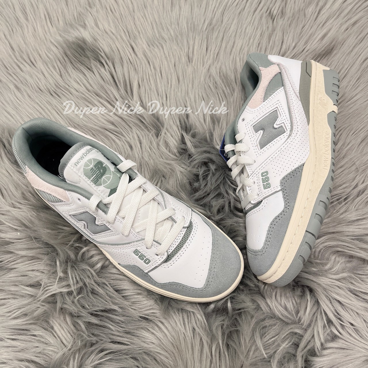 New Balance 550復古鞋 灰綠色