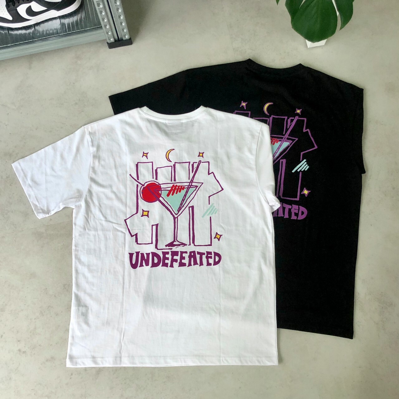 Undefeated 雞尾酒Logo短Tee UDFBTS022