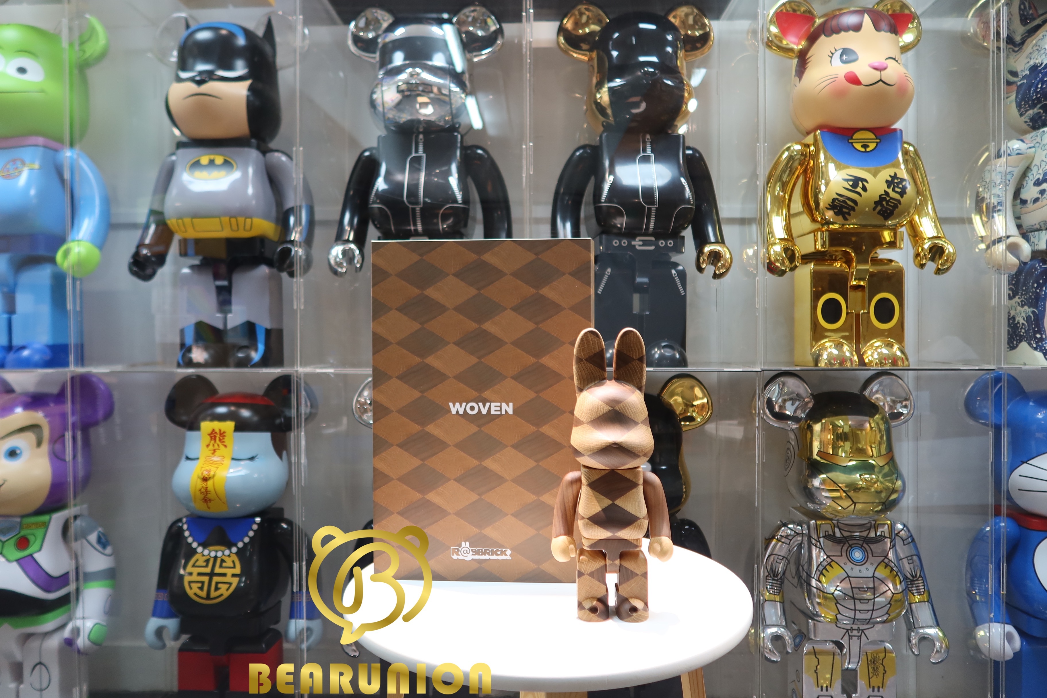 Bearbrick Rabbrick Karimoku Woven 400%