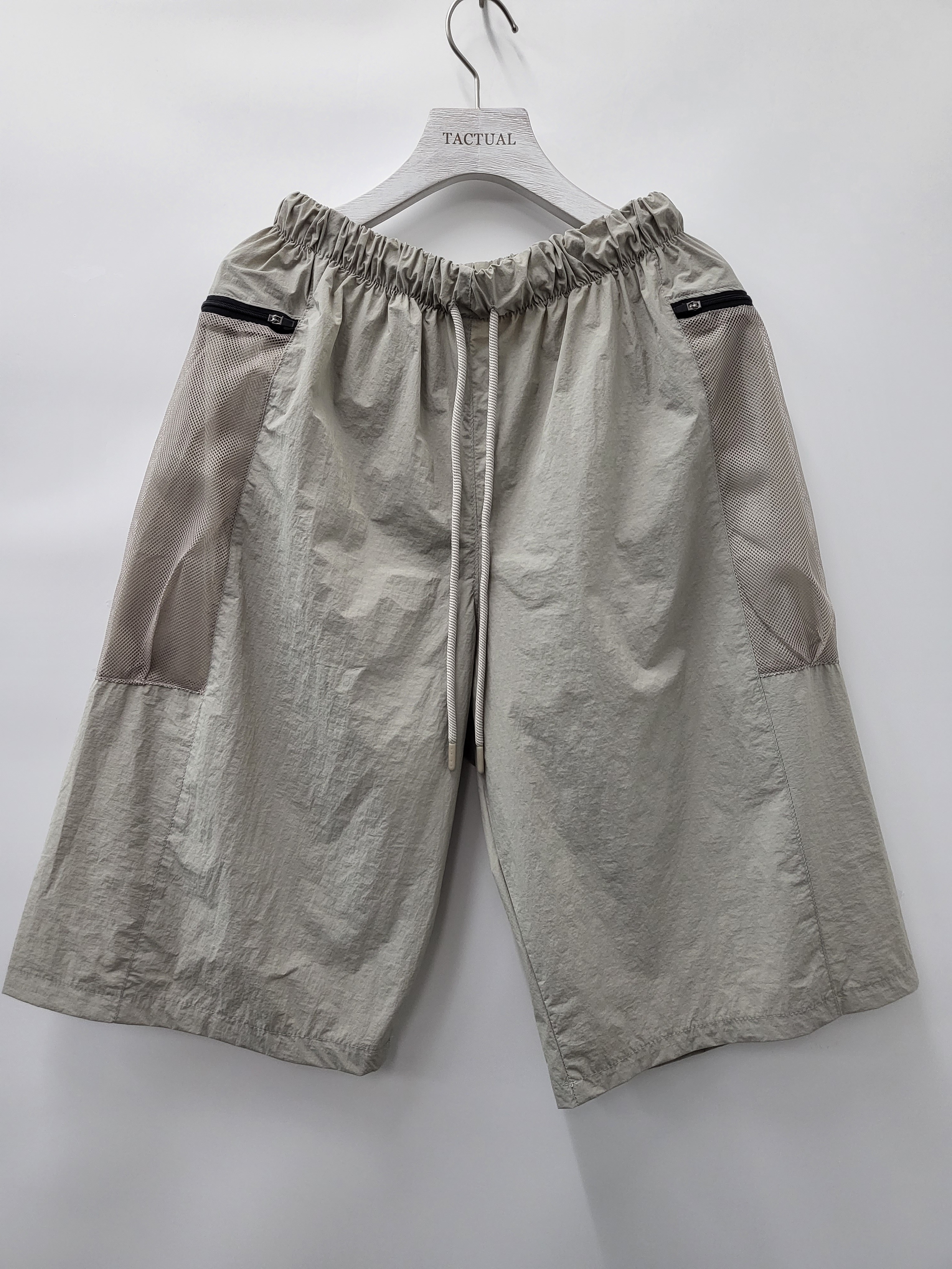 淨色拼網袋短褲 P2532