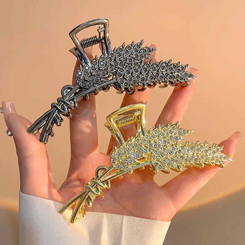 Plain Color Simple Wheat Tassel Hair Claw