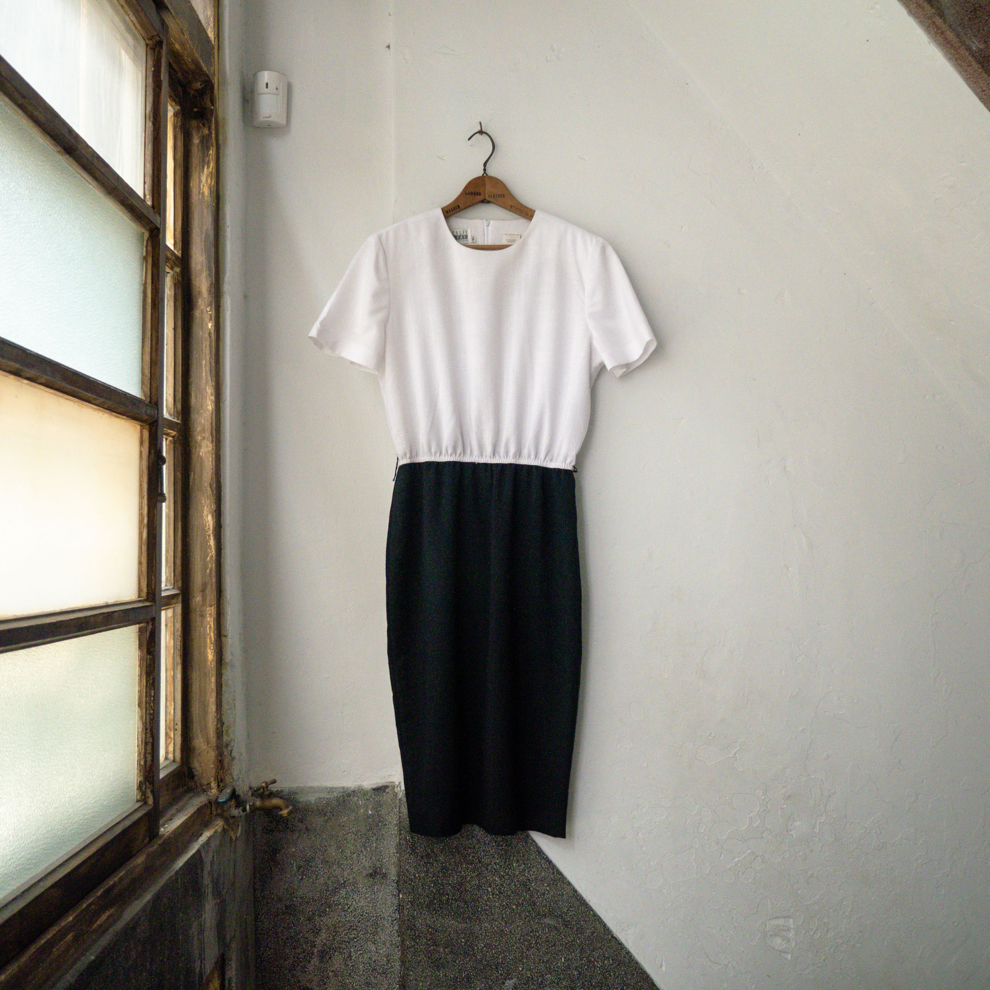 VINTAGE DRESS 美國製 黑白 嫘縈 拼接 素面 短袖 短洋裝