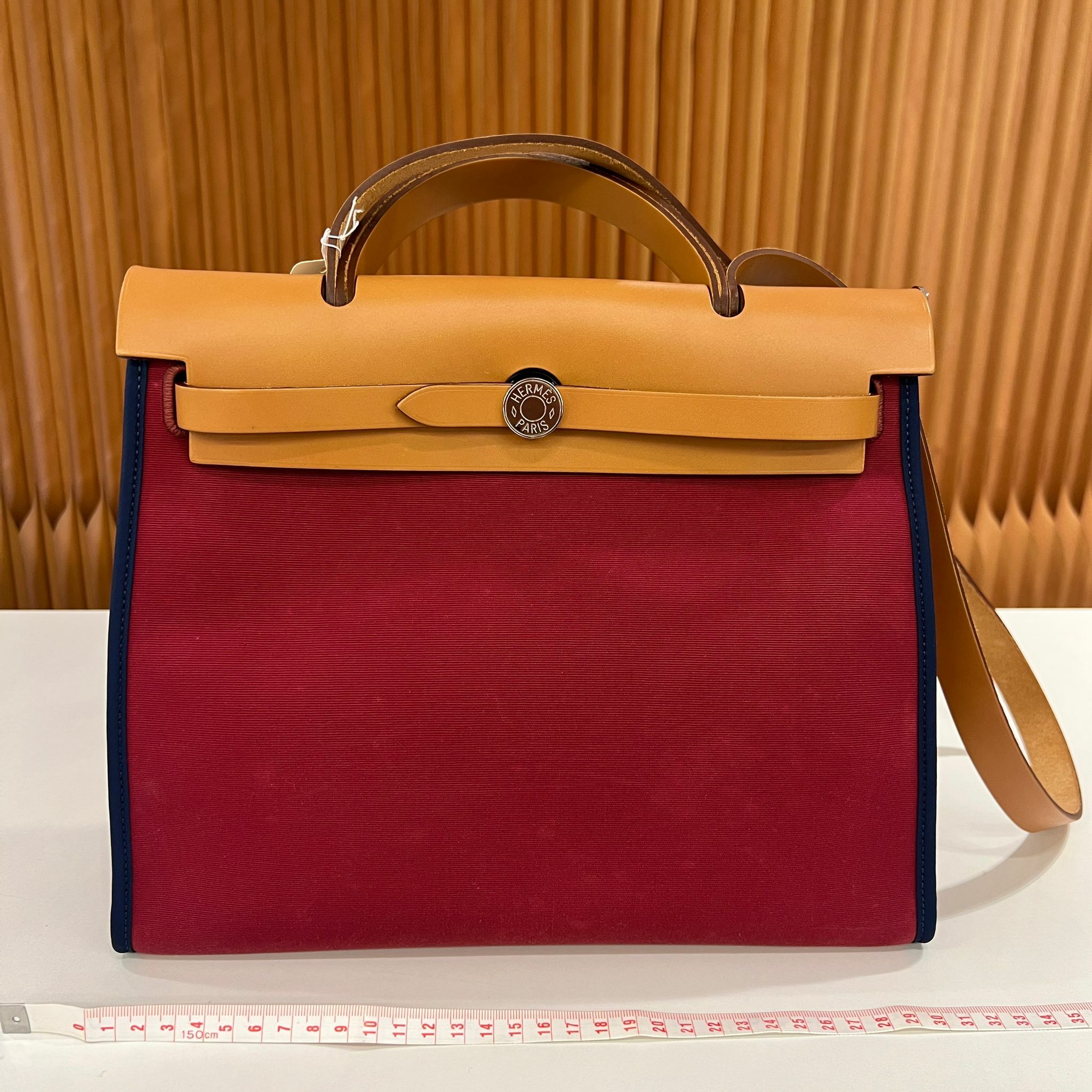 2CH0807-005 (2nd Hand) HERMES Tote Bag Red B7995