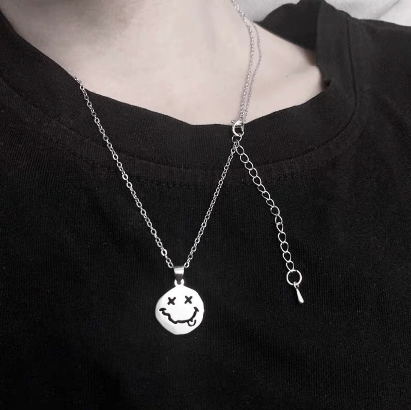 JIN ACC 平價飾品 死亡笑臉 軍牌 炫彩 鈦鋼 軍牌 笑臉 頑皮笑臉 項鍊