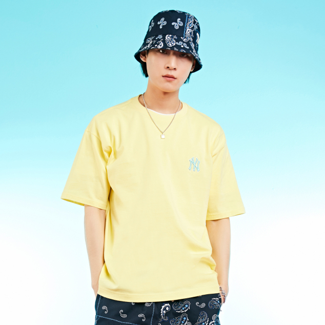 MLB PAISLEY LOGO T-SHIRT