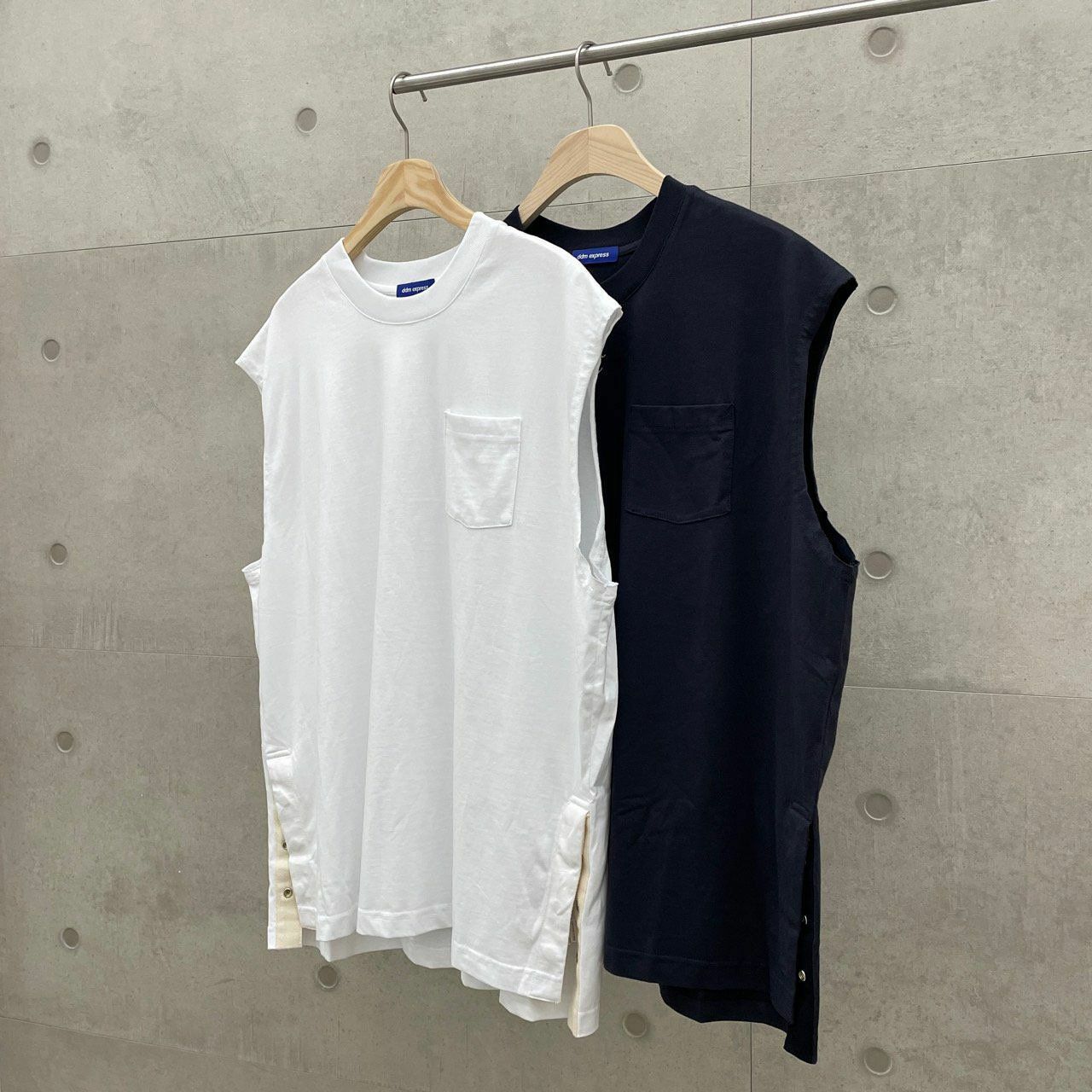 淨色開邊扣鈕背心 DDM-003V