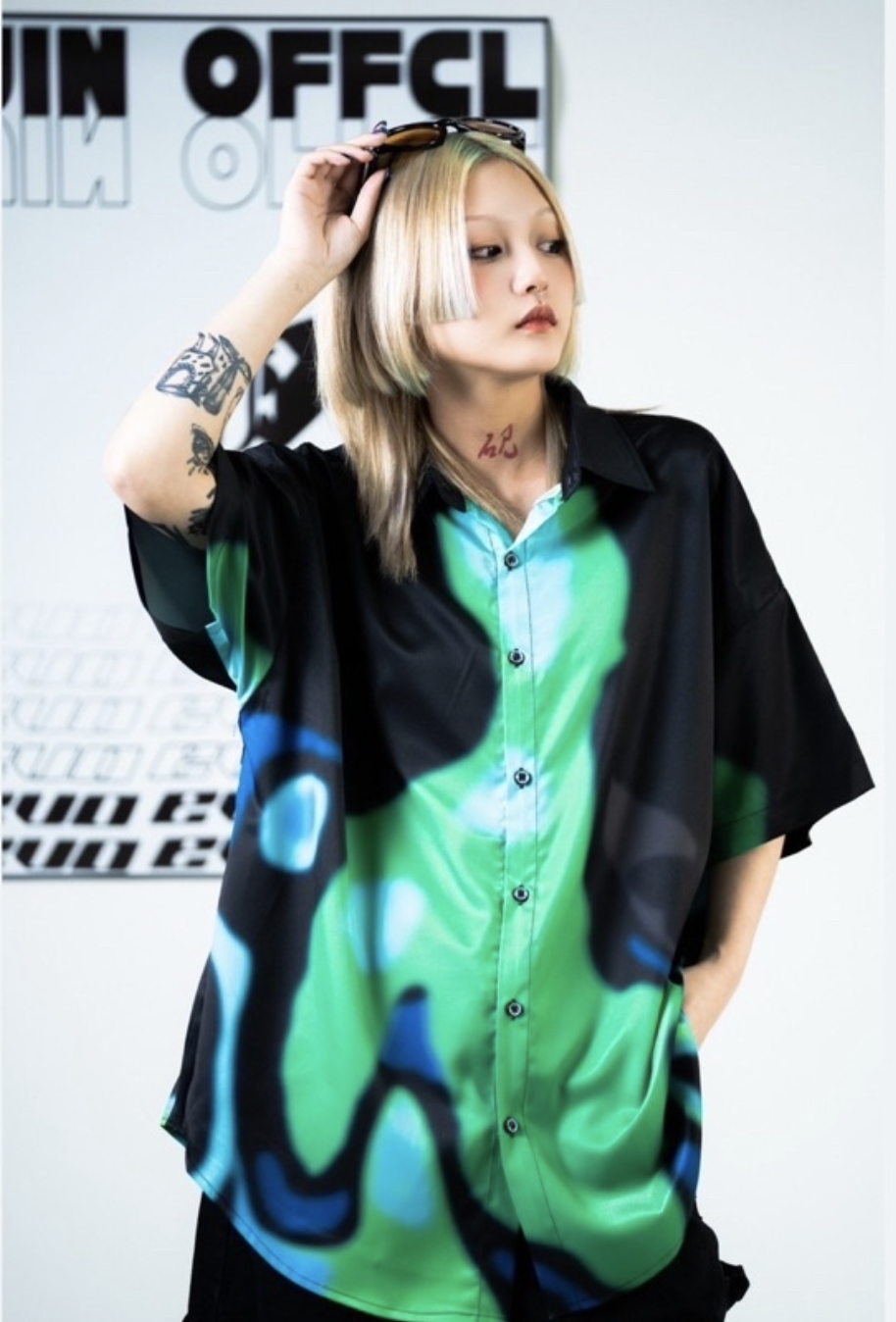 Evolvement EVO (SALE) 渲色虛幻人像印花襯衫 短袖襯衫 街頭 風格