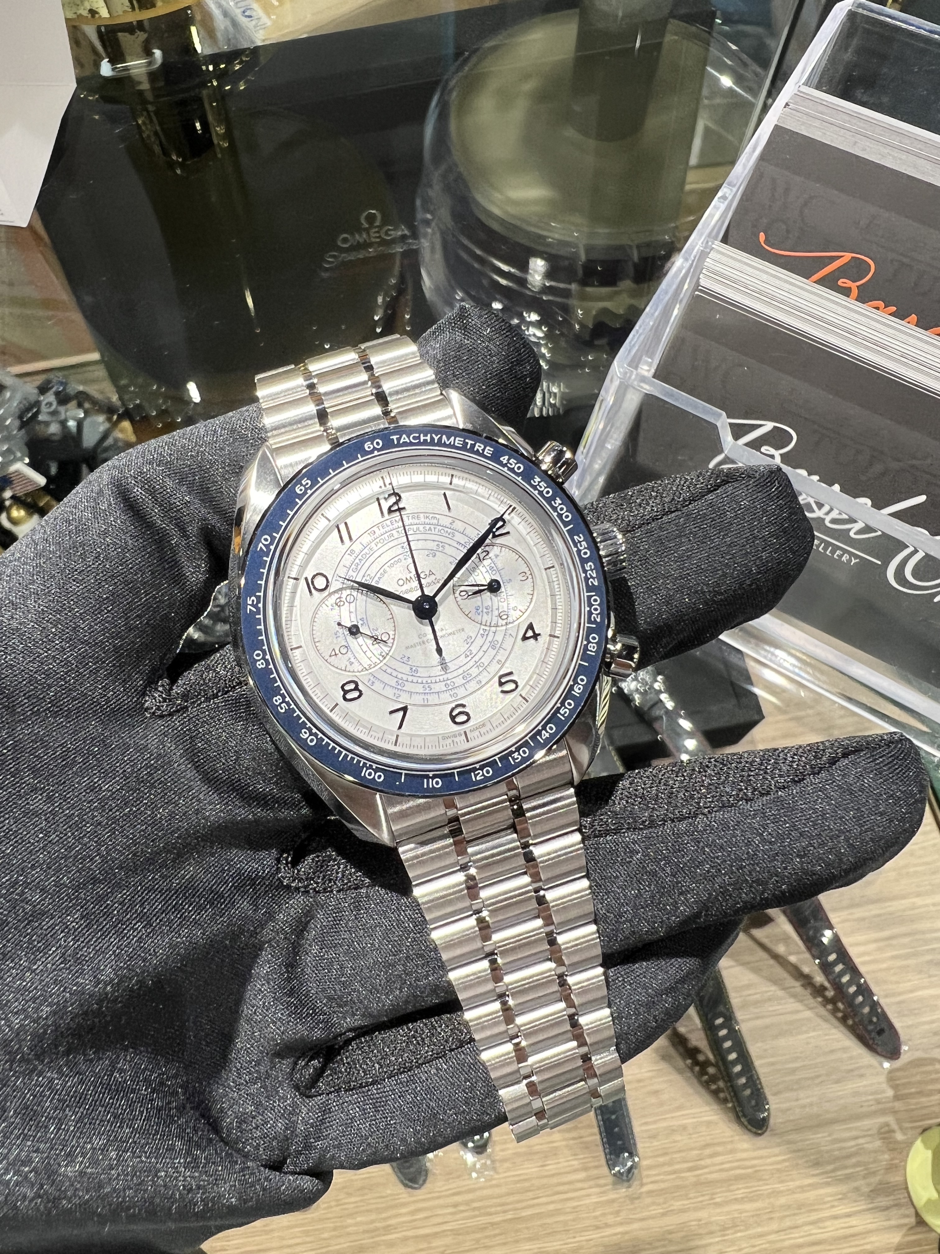BRAND NEW OMEGA SPEEDMASTER 329.30.43.51.02.001 32930435102001 CHRONOSCOPE SILVER DIAL STEEL CO‑AXIAL MASTER CHRONOMETER 43 MM