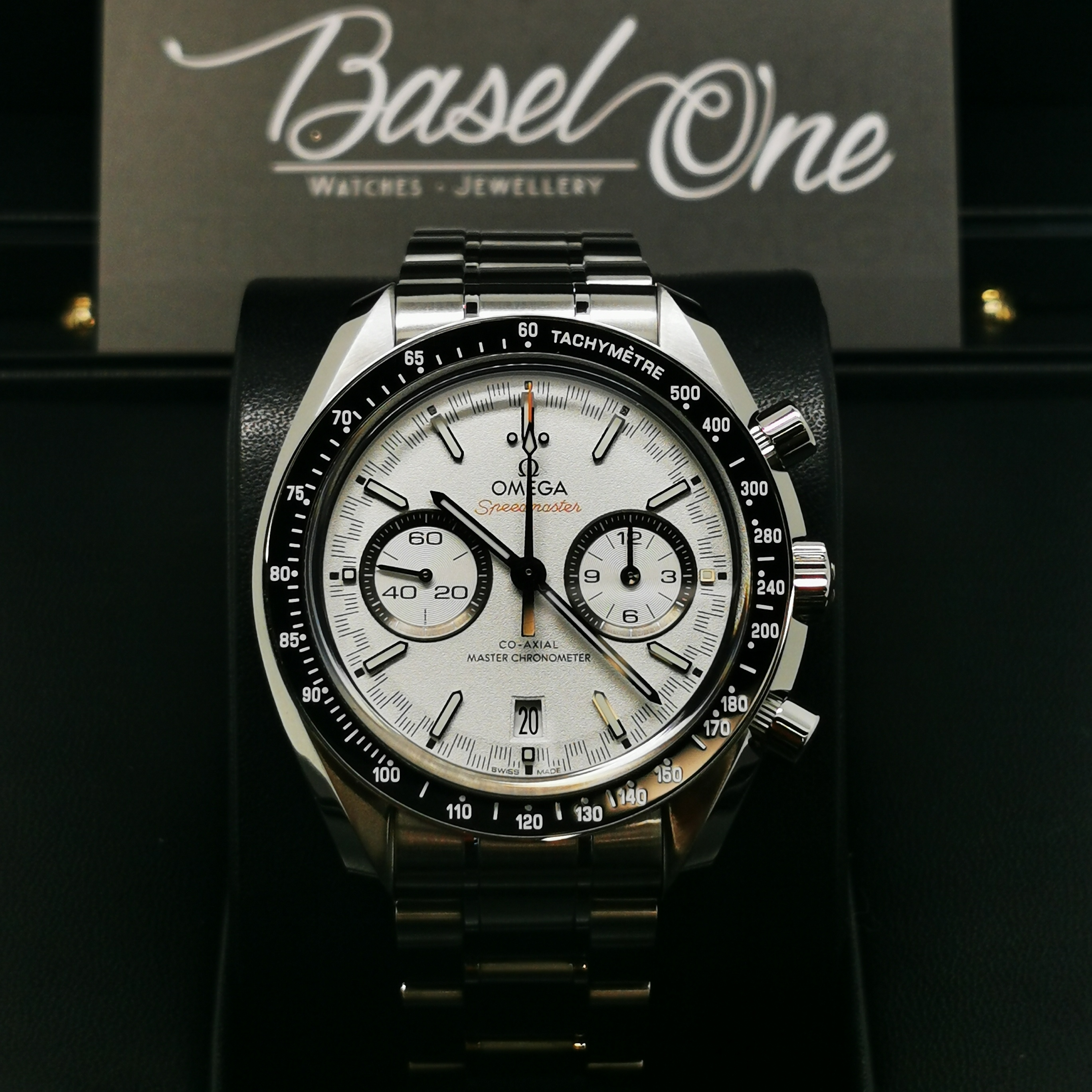 BRAND NEW Omega Speedmaster 329.30.44.51.04.001  32930445104001  RACING WHITE DIAL PANDA STEEL CO‑AXIAL MASTER CHRONOMETER CHRONOGRAPH 44 MM
