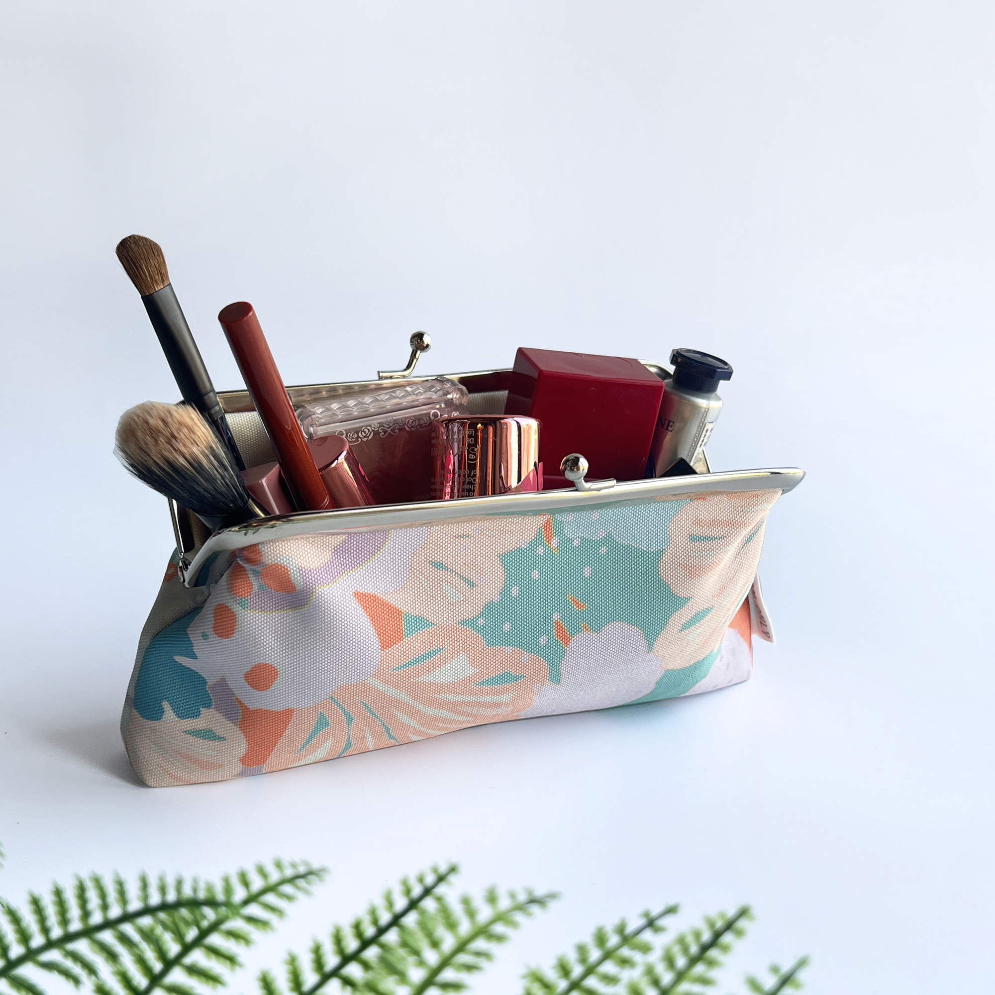 台灣 只有蕨｜蕨對招財口金包