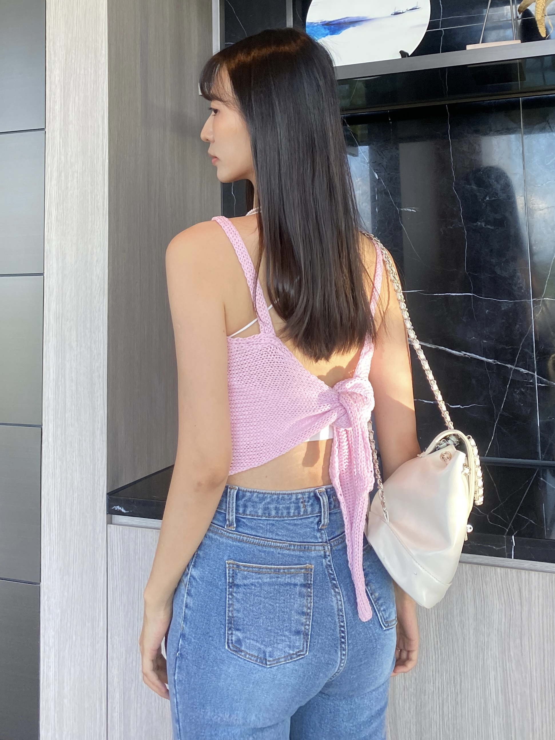 (現貨) 針織V領吊帶露背背心 T8101 (黑)