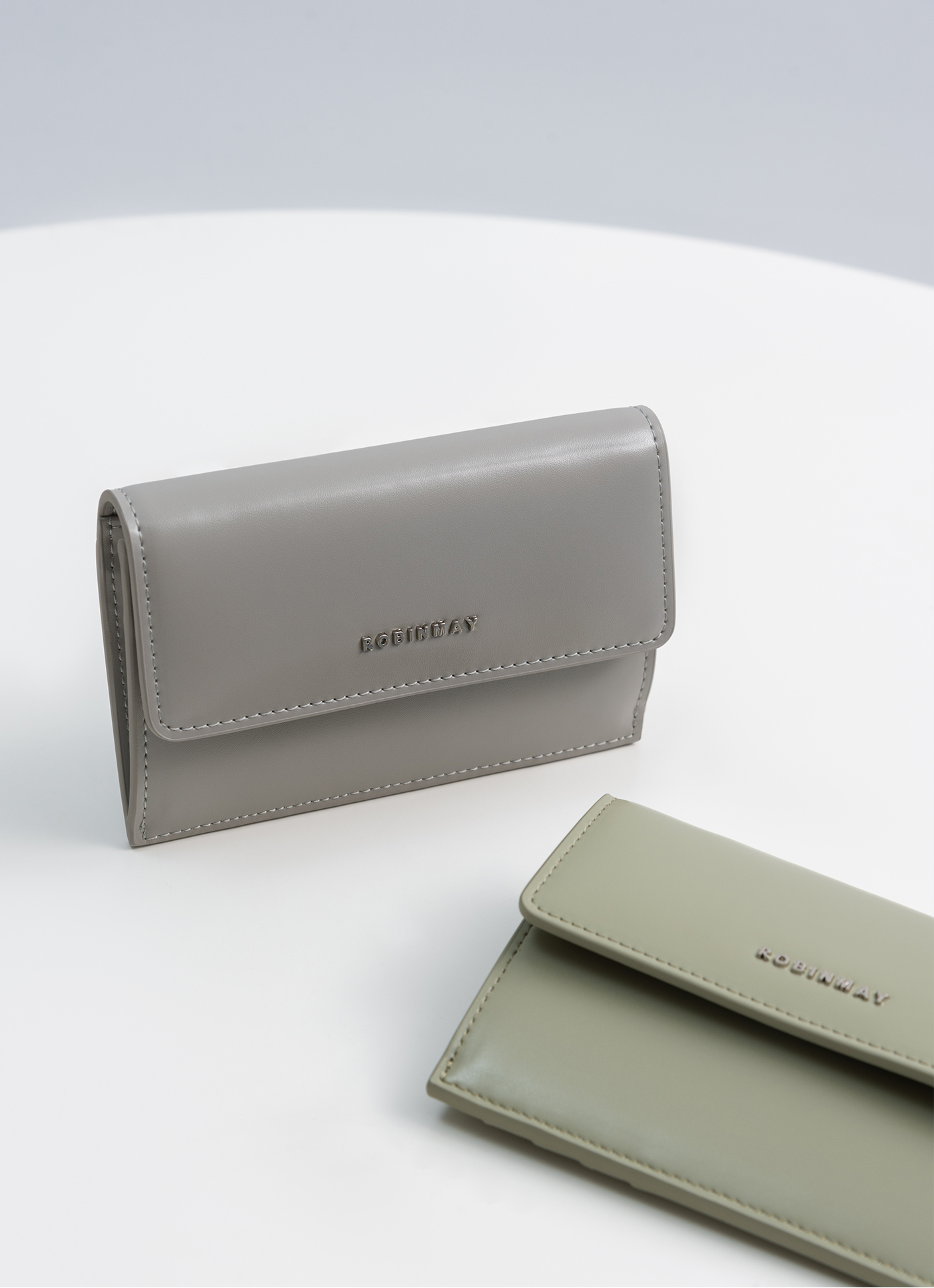 ■ROBINMAY■ 仲日真皮KA夾包 WL068 レザーカード中財布/送料込 送料込☆ROBINMAY☆仲日真皮ka夾包☆本革 カードコインケース