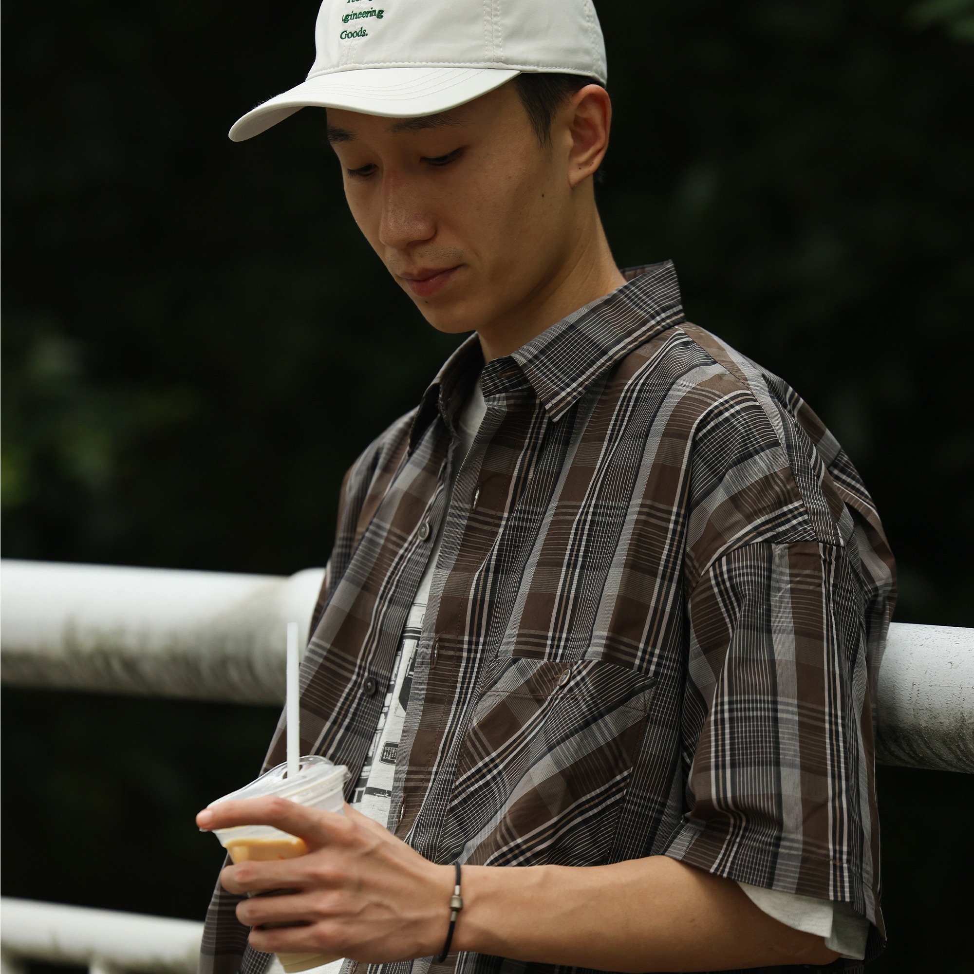 PIN SKTBS 千島格短襯